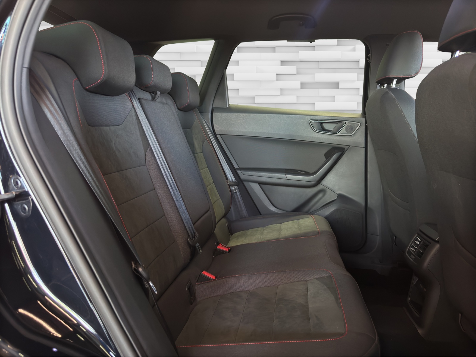SEAT Ateca 2.0 TSI FR 4Drive DSG-image-7