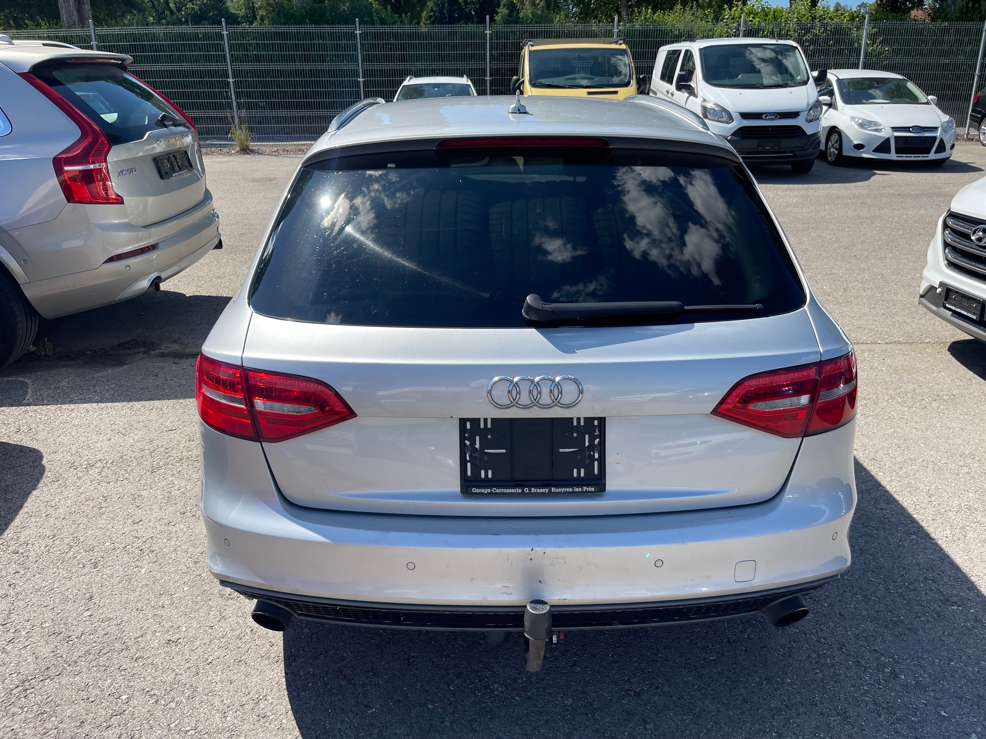 AUDI A4 Avant 2.0 TFSI quattro s-tronic-image-6