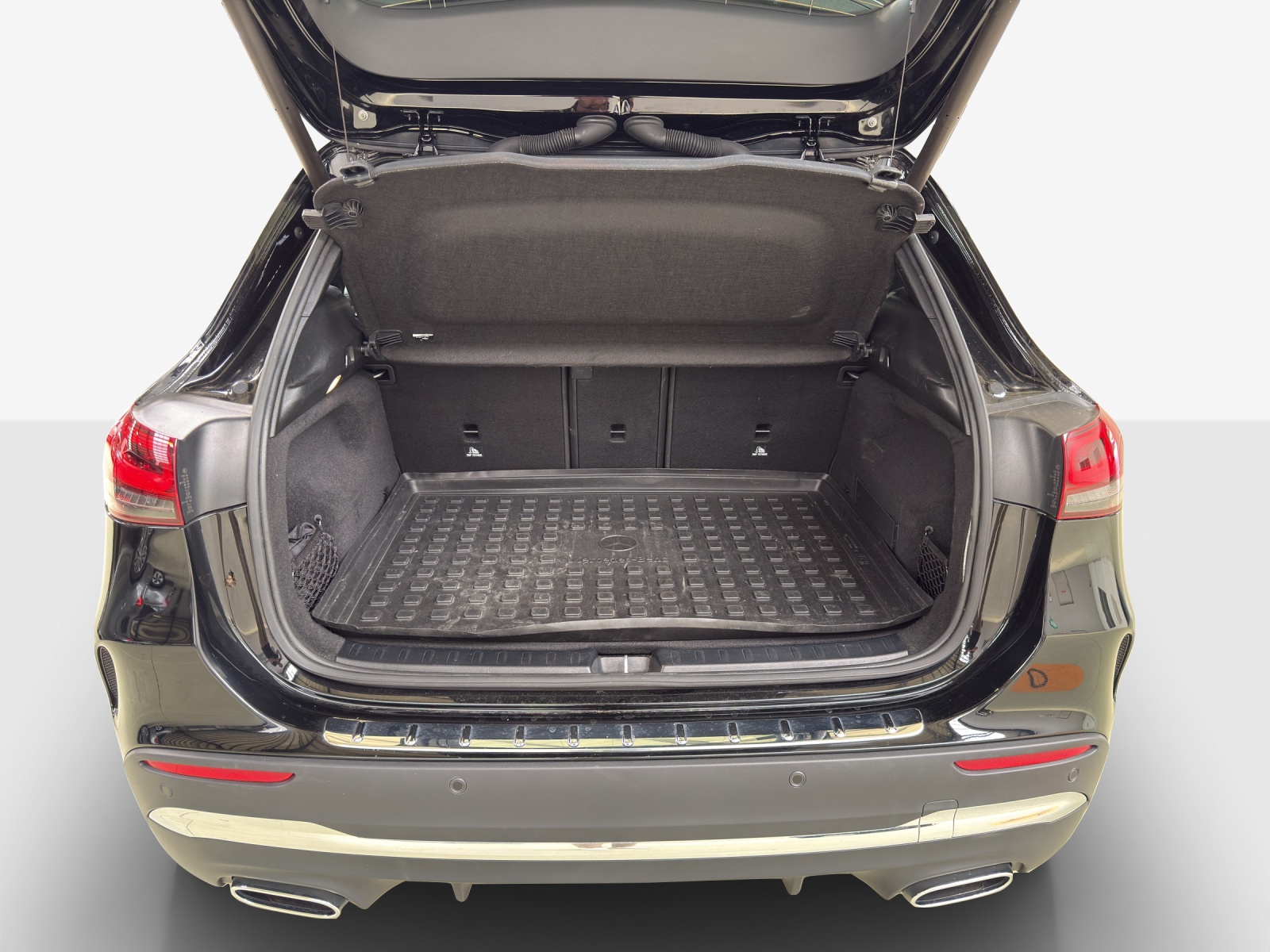 MERCEDES-BENZ GLA 200 4Matic AMG Line 8G-DCT-image-12