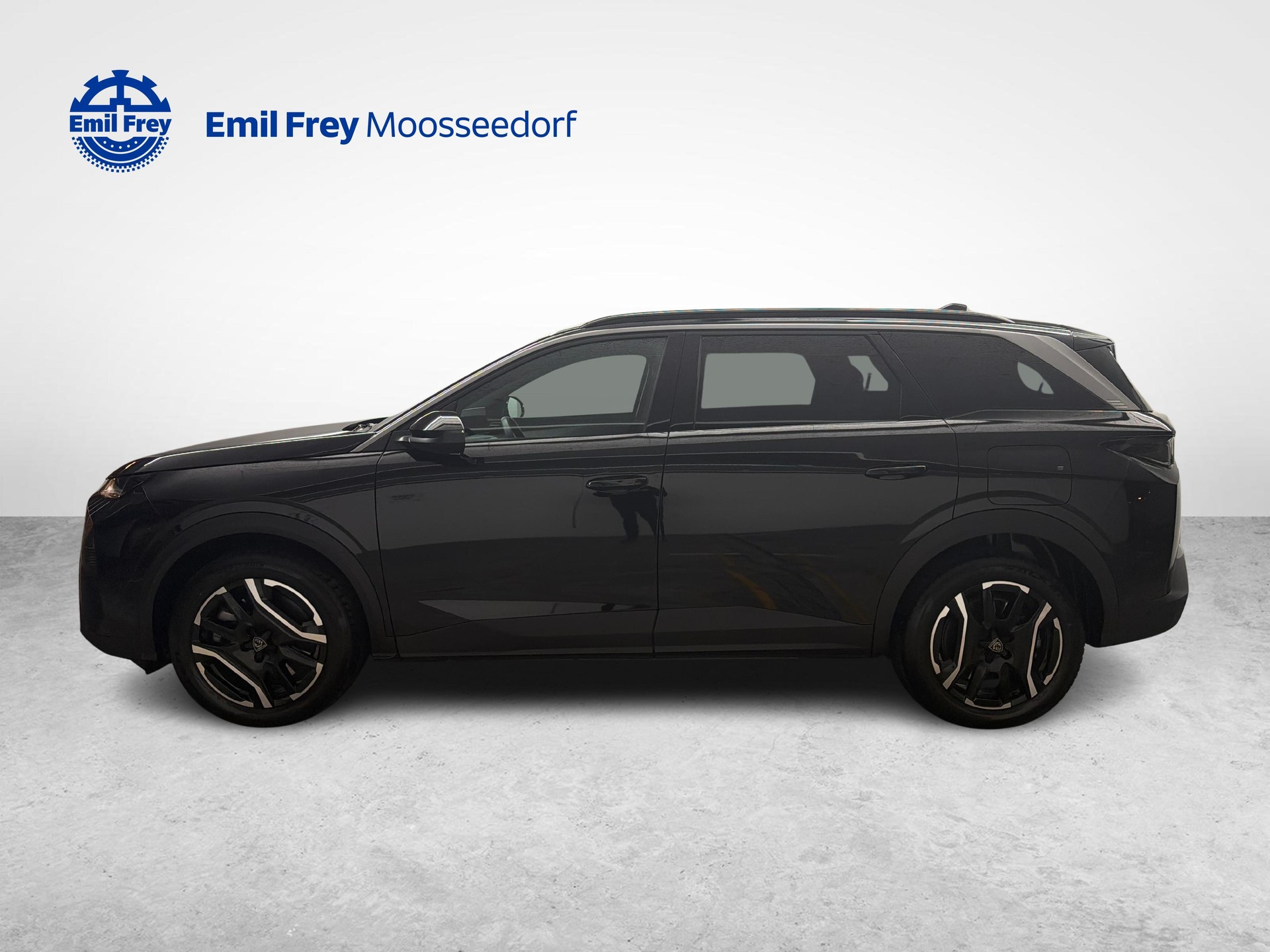 PEUGEOT 5008 1.6 PHEV Allure-image-1