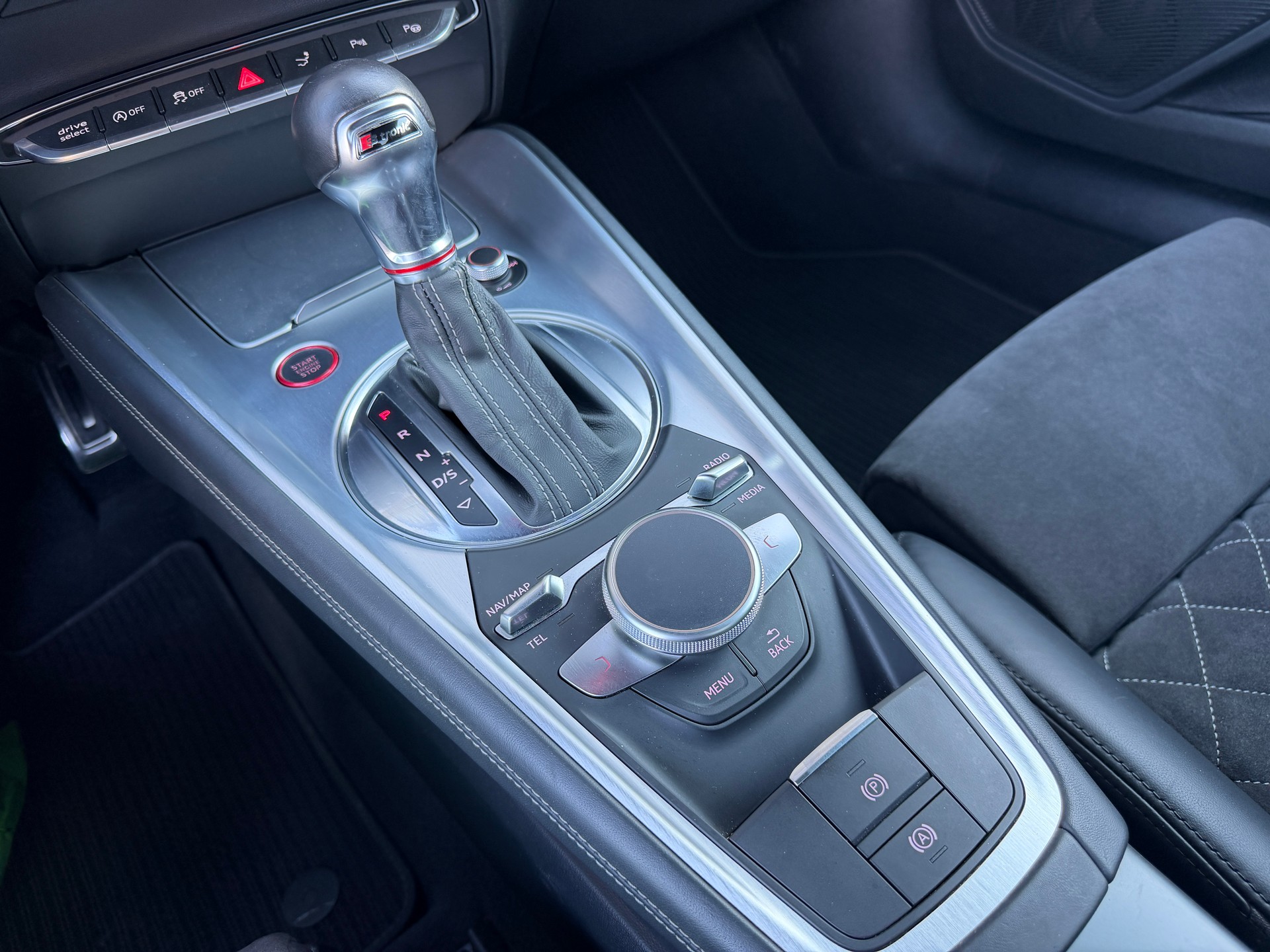 AUDI TTS quattro-image-13
