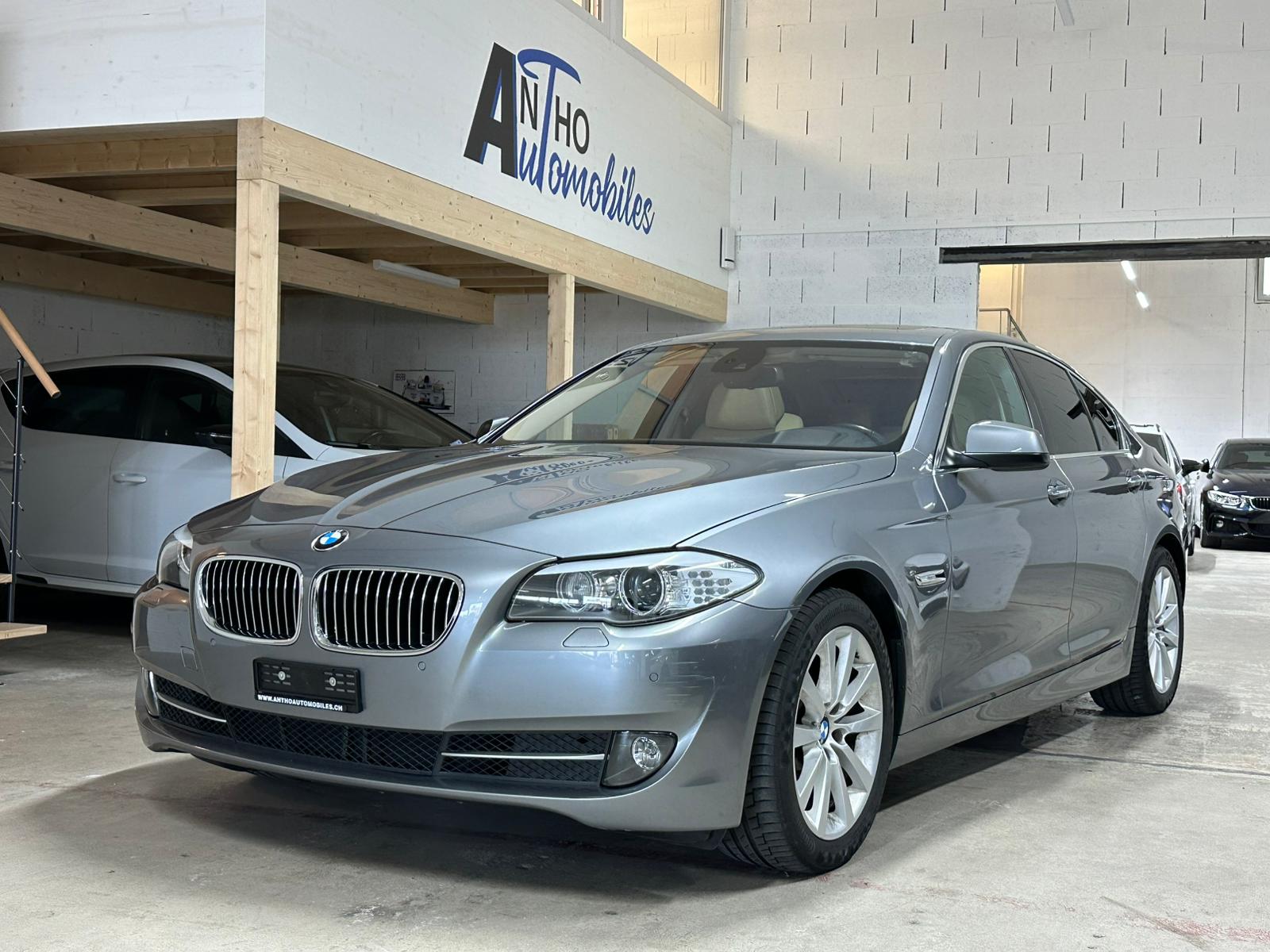 BMW 528i Steptronic-image-0