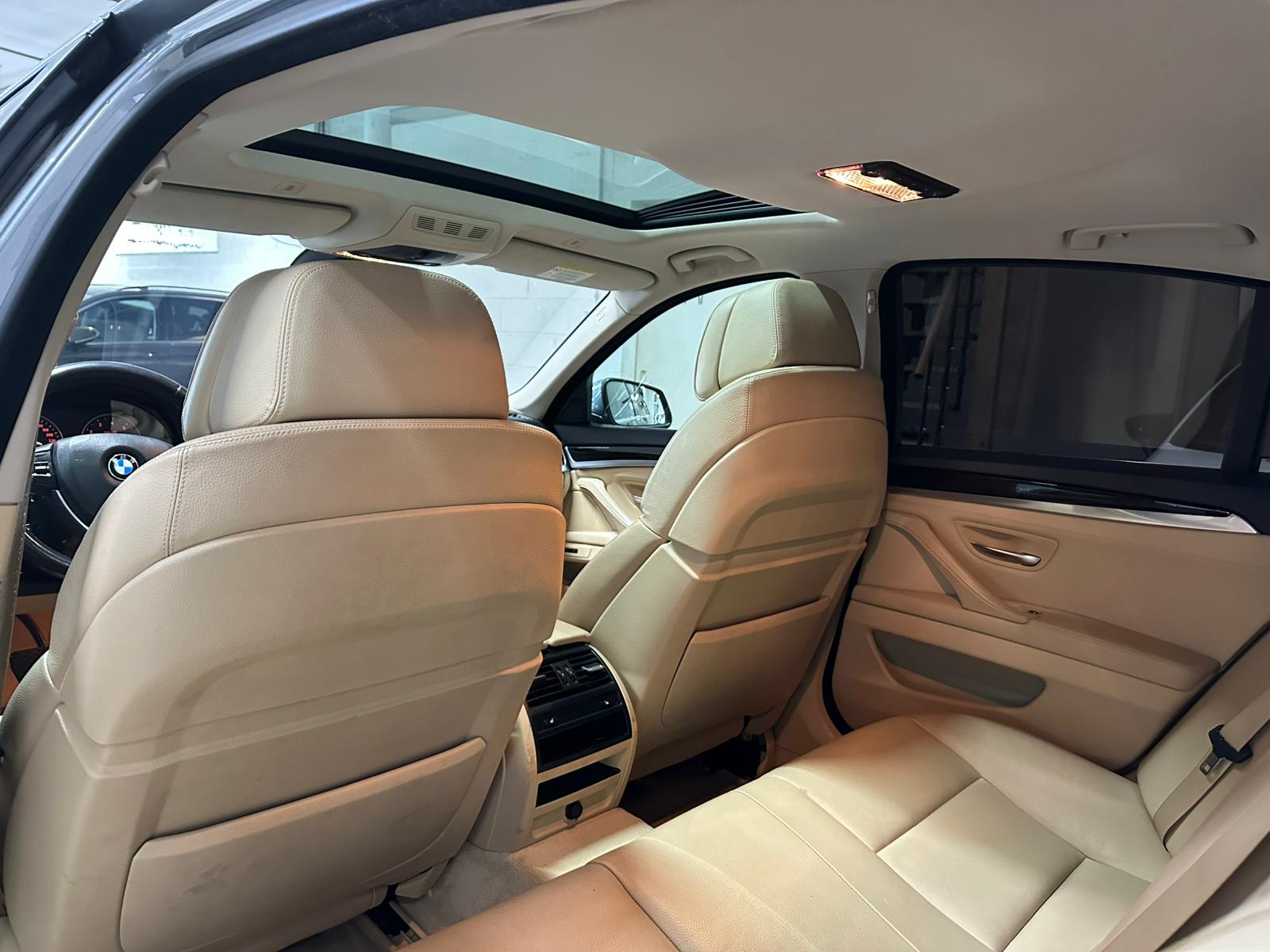 BMW 528i Steptronic-image-7