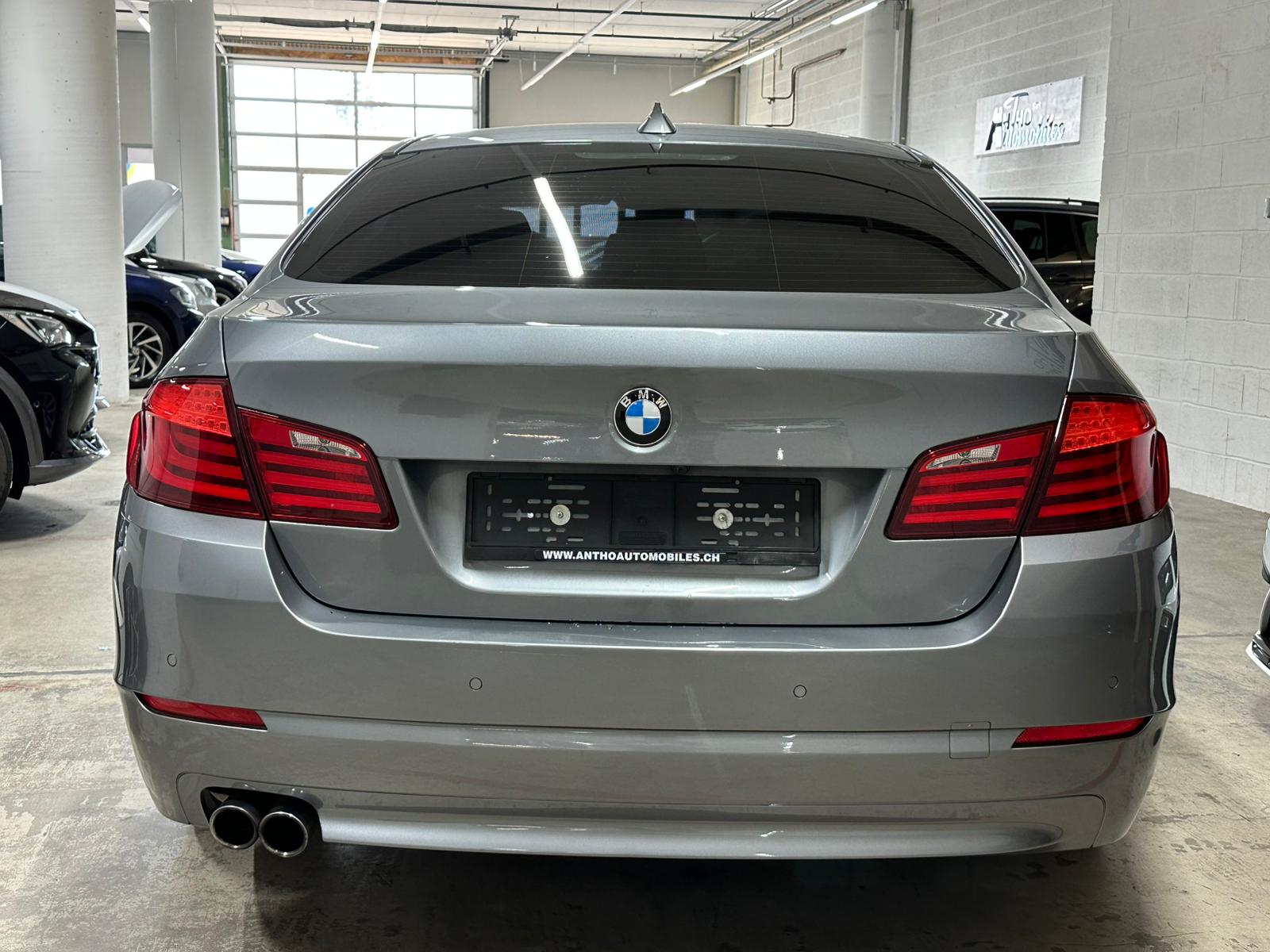 BMW 528i Steptronic-image-5