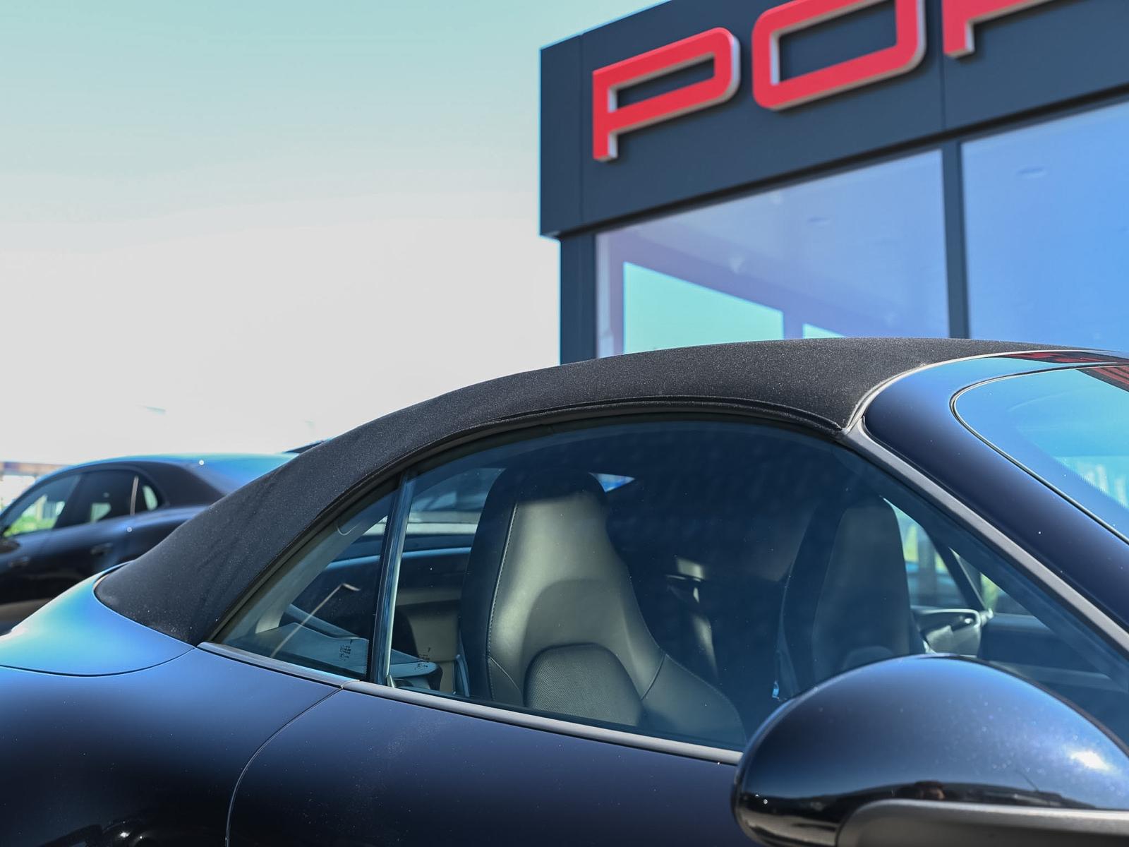 PORSCHE 911 Carrera 4S Cabrio PDK-image-12