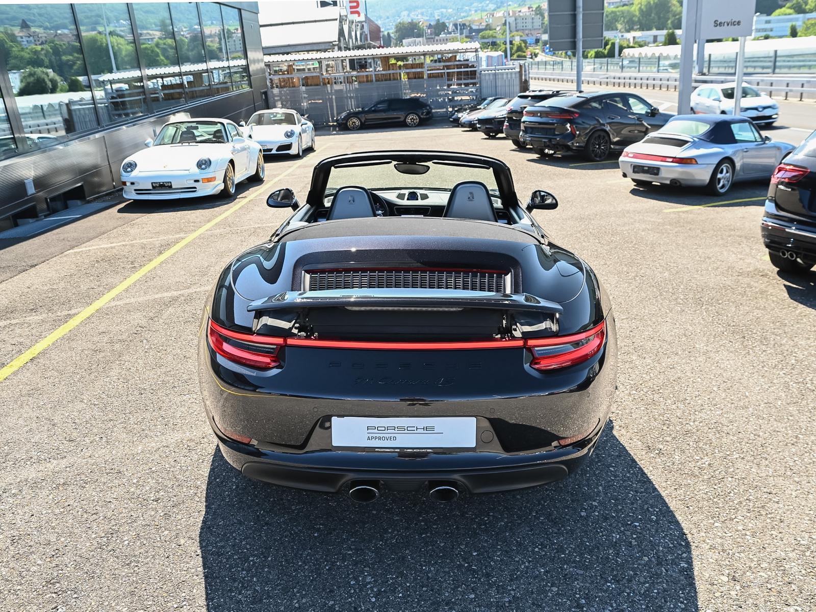 PORSCHE 911 Carrera 4S Cabrio PDK-image-6