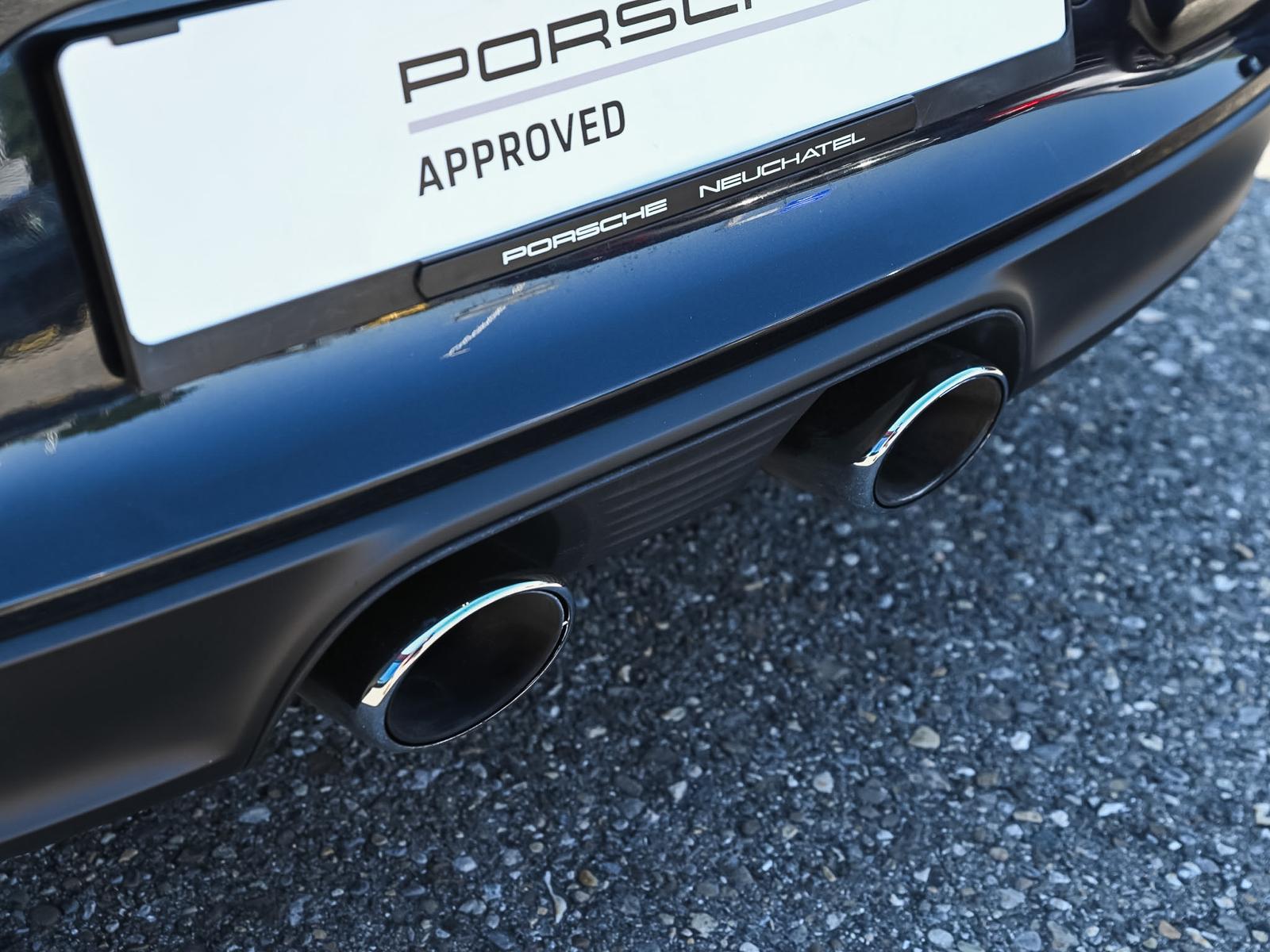 PORSCHE 911 Carrera 4S Cabrio PDK-image-11