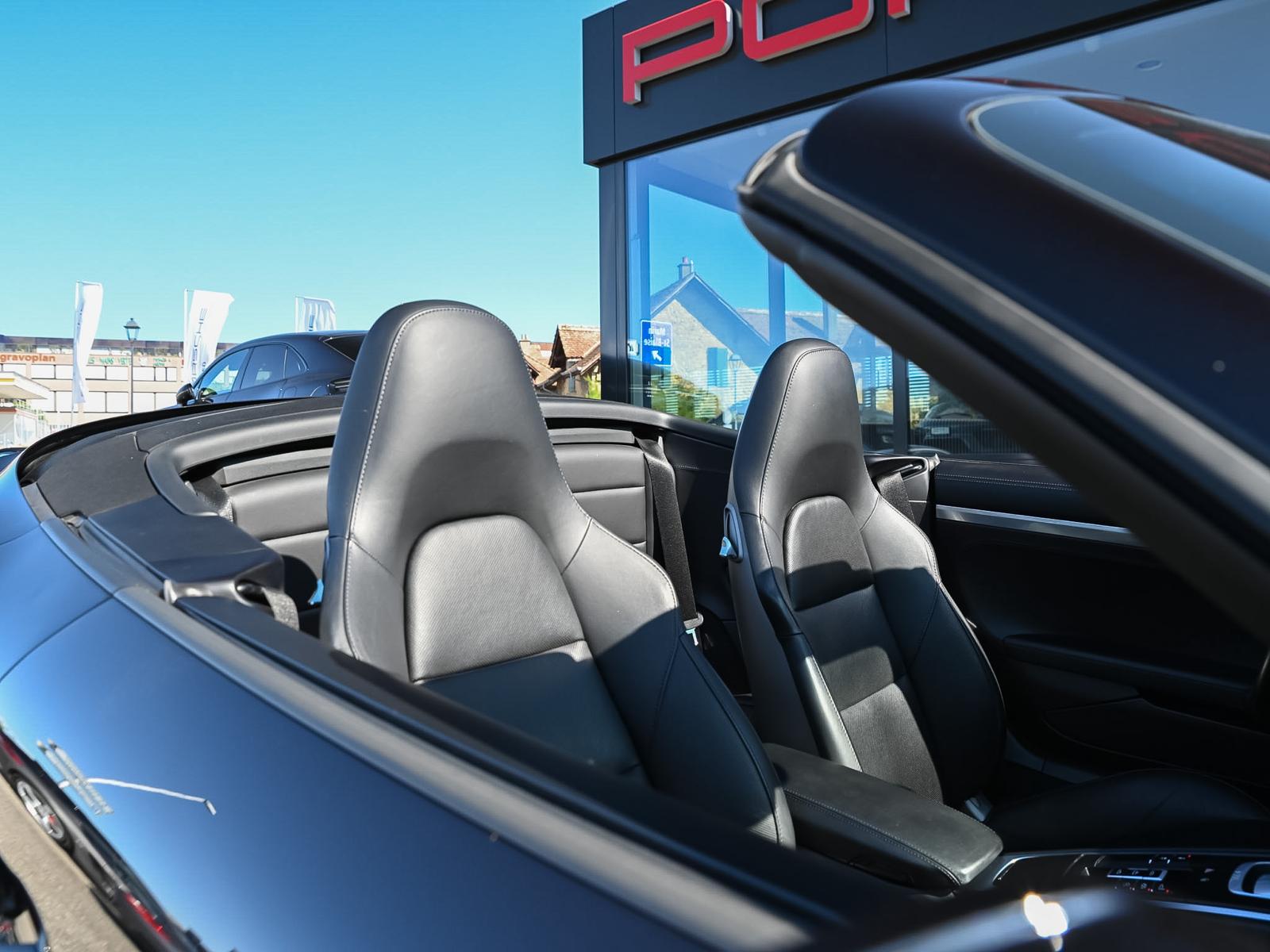 PORSCHE 911 Carrera 4S Cabrio PDK-image-8