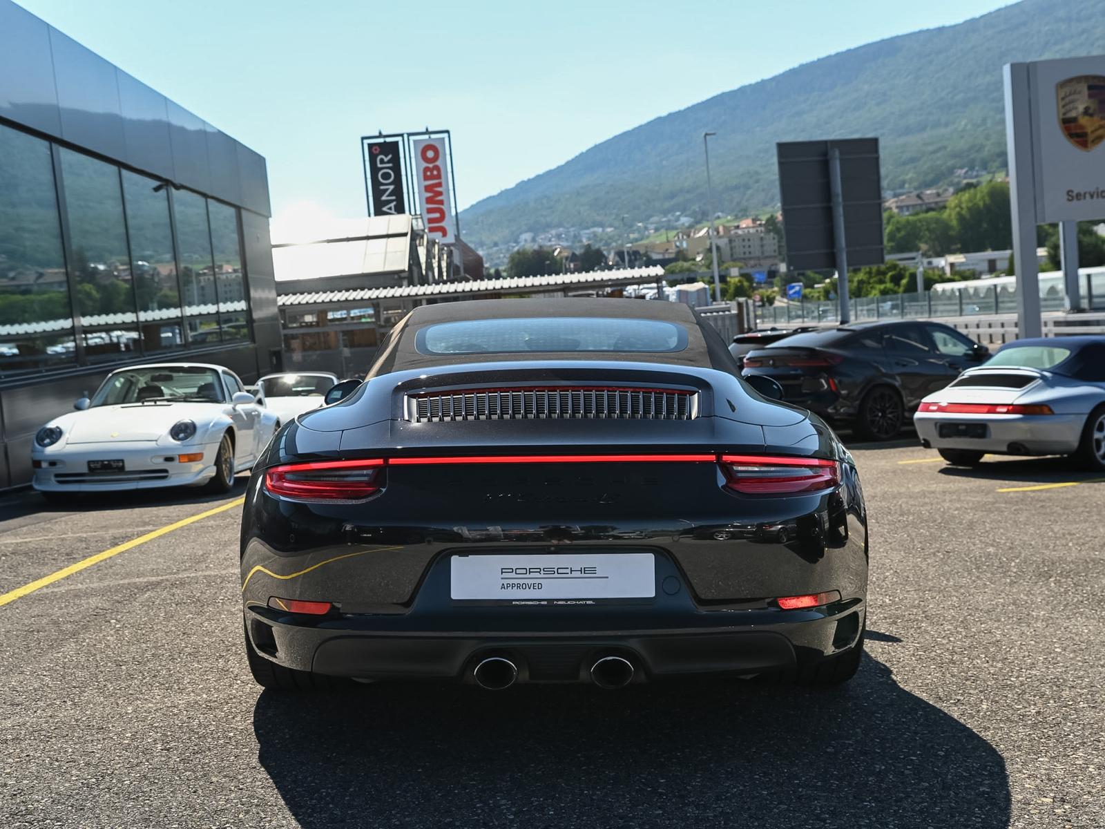 PORSCHE 911 Carrera 4S Cabrio PDK-image-9
