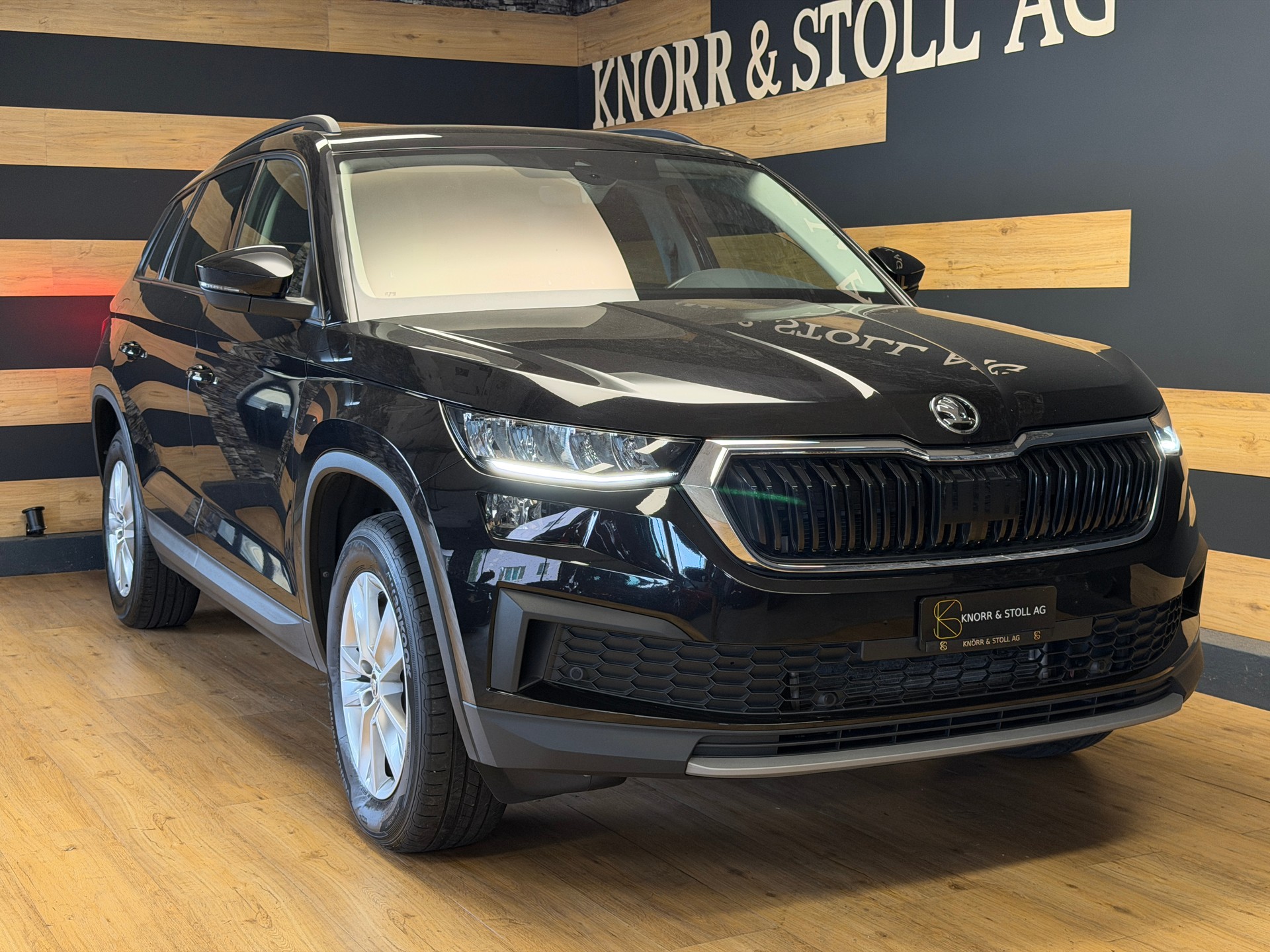 SKODA Kodiaq 2.0 TDI CR Ambition 4x4 DSG-image-4