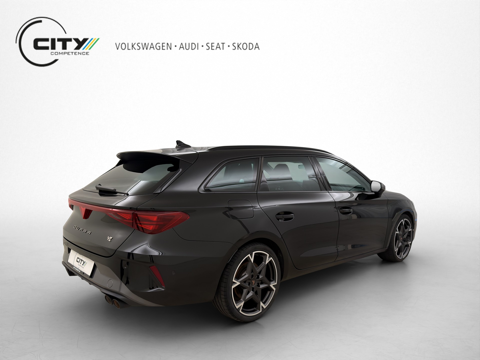 CUPRA Leon ST 2.0 TSI 333 VZ 4Drive DSG-image-2