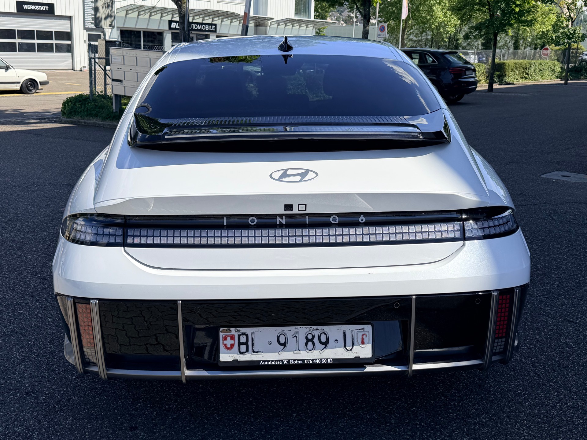 HYUNDAI Ioniq 6 77kWh Vertex 4WD-showroom-element-3