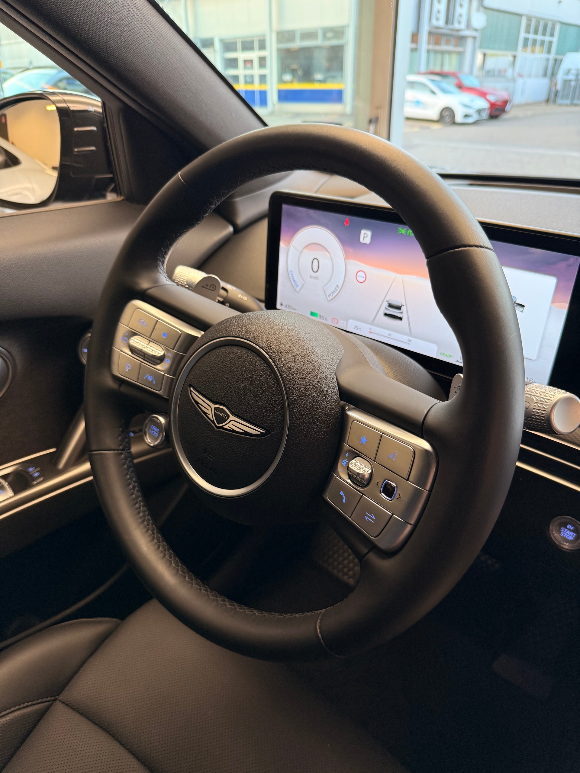 GENESIS GV60 77.4 kWh Premium SoH 97.7 %-image-17