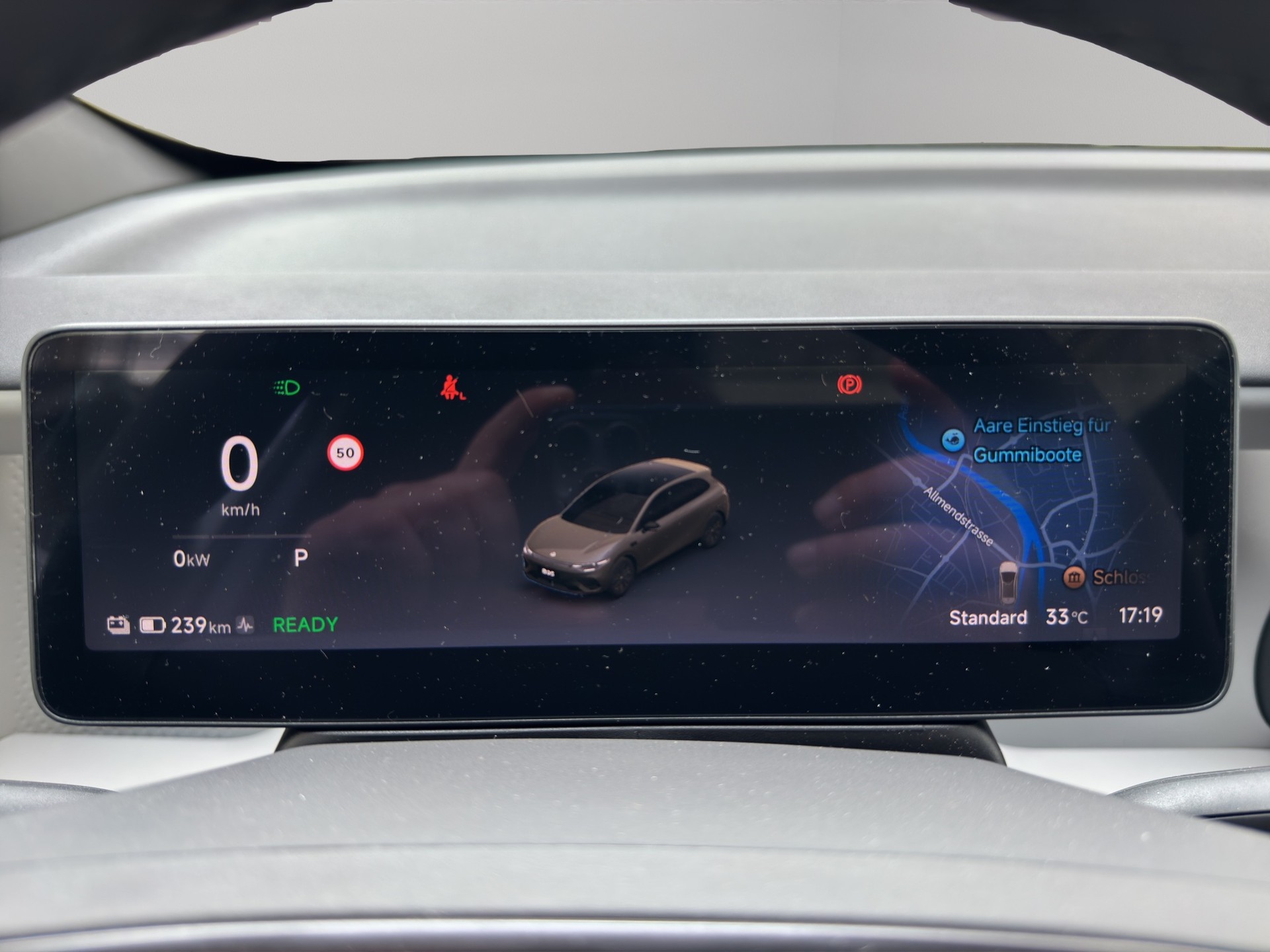 LEAPMOTOR B05 EV-image-18