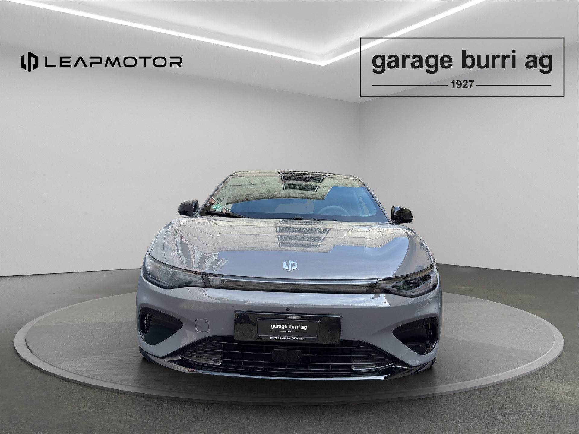 LEAPMOTOR B05 EV-image-4