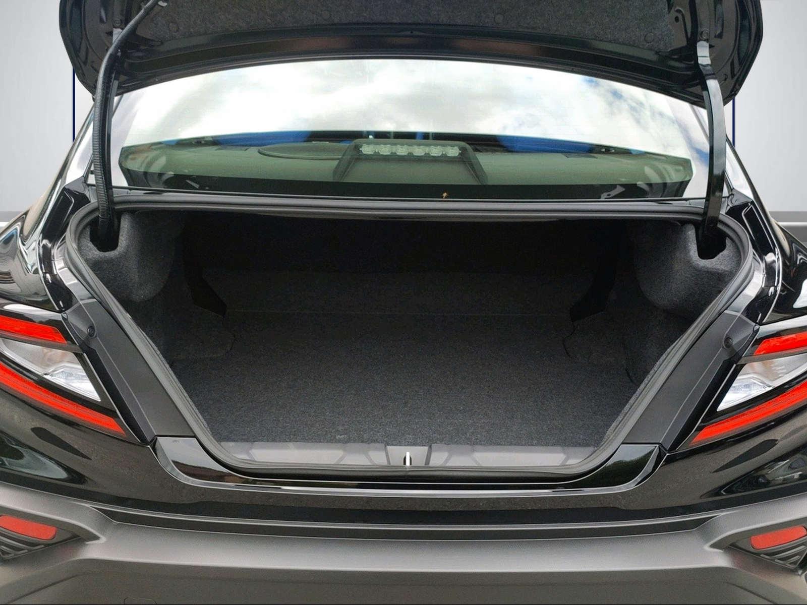 SUBARU WRX TS-image-13