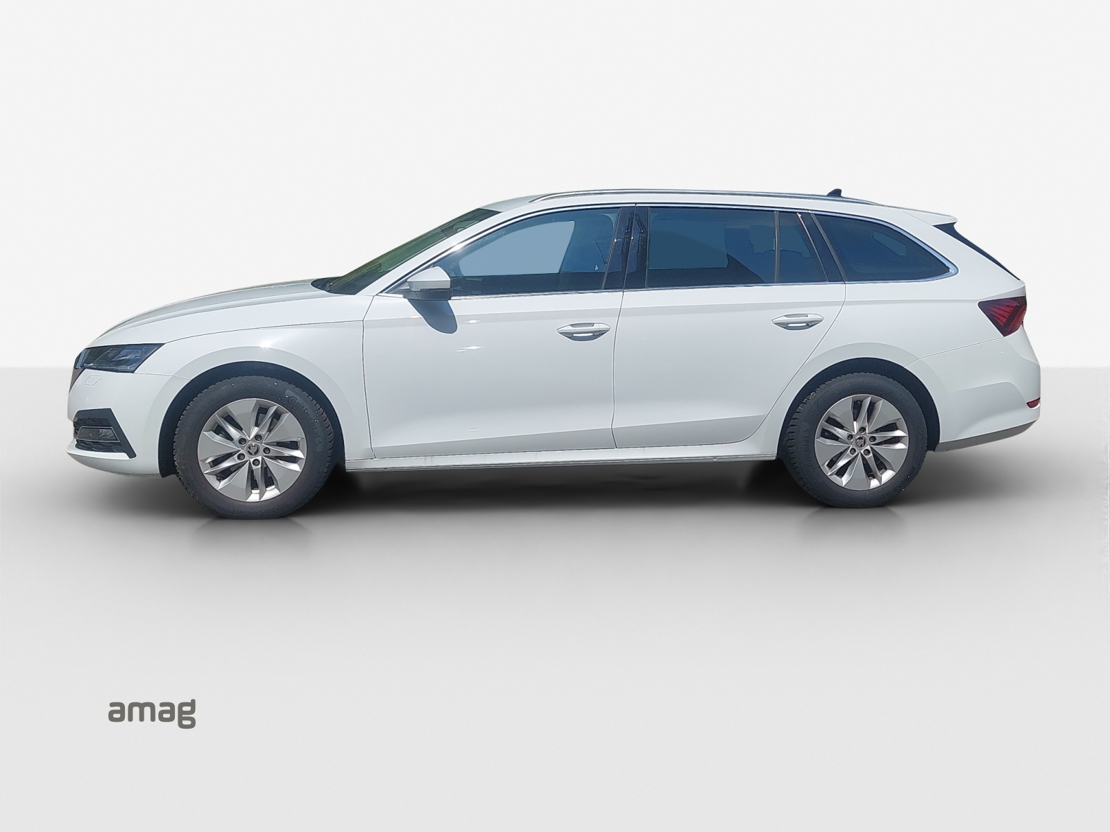 SKODA Octavia Combi 2.0 TDI DSG Ambition-image-1