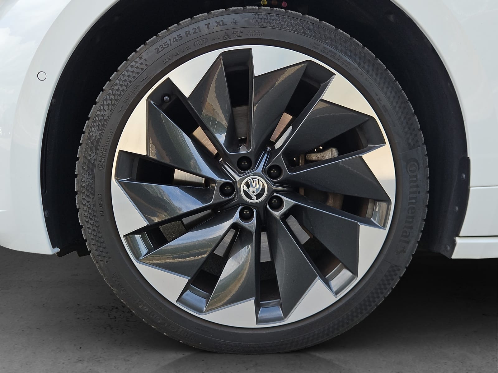 SKODA Skoda Enyaq 80x Sportline-image-5