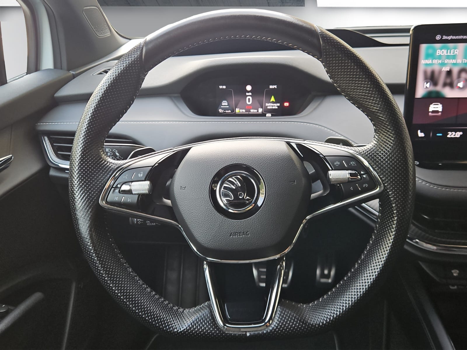 SKODA Skoda Enyaq 80x Sportline-image-7