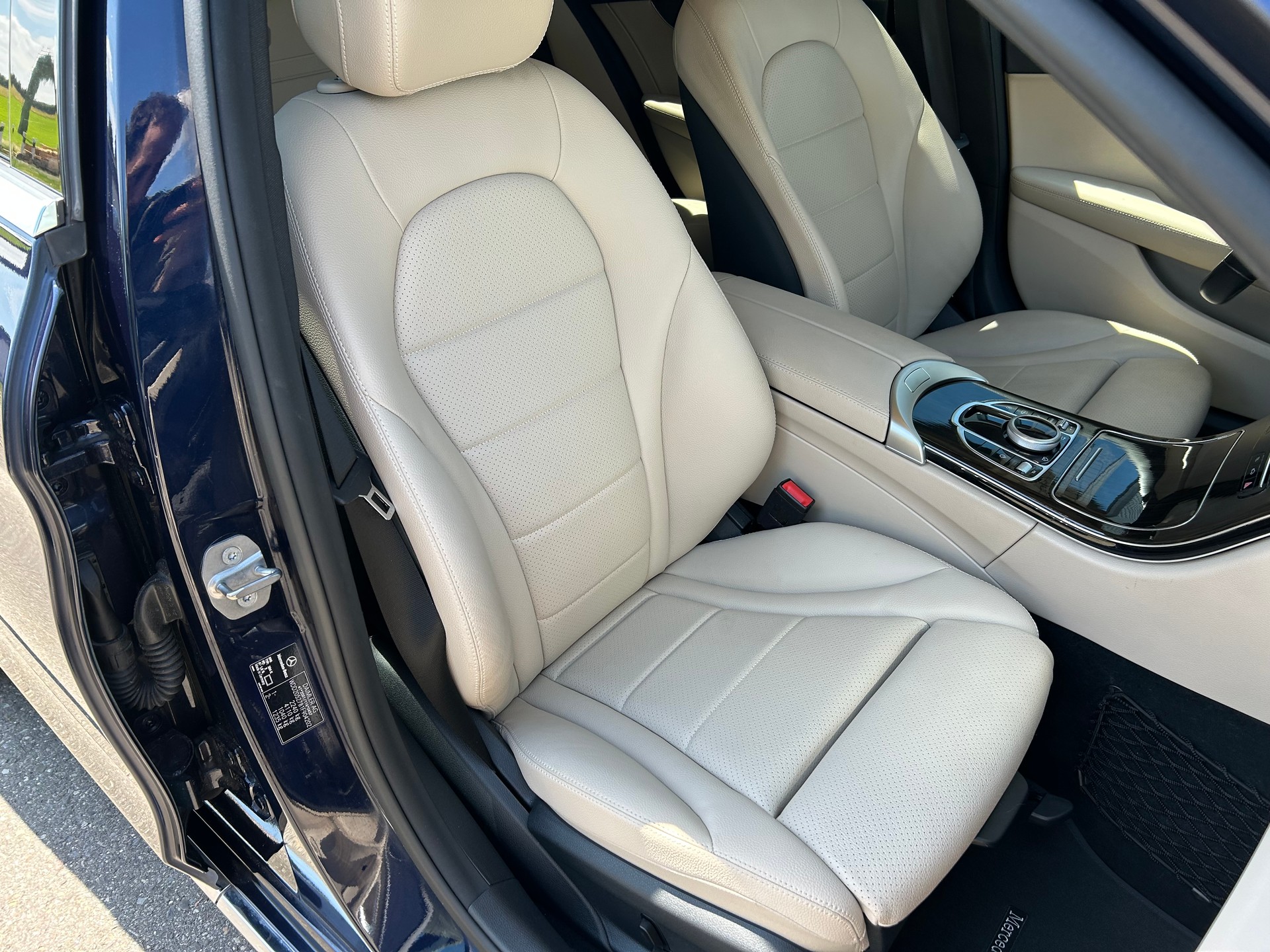 MERCEDES-BENZ C 200 Swiss Star 4M 9G-Tronic-image-7