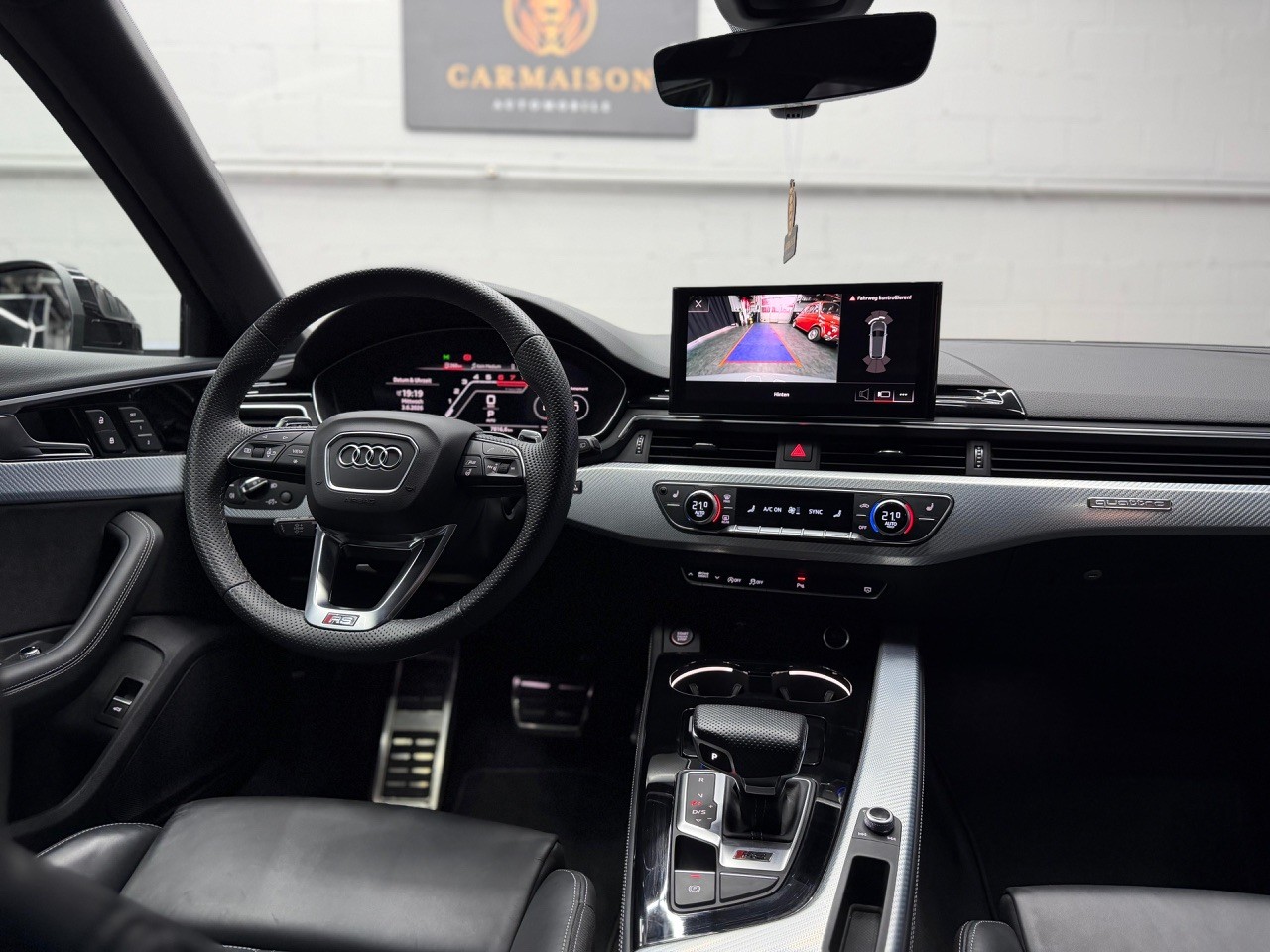 AUDI RS4 Avant quattro | DRC Sportfahrwerk | Virtual Cockpit | Rückfahrkamera | Facelift Model-image-19