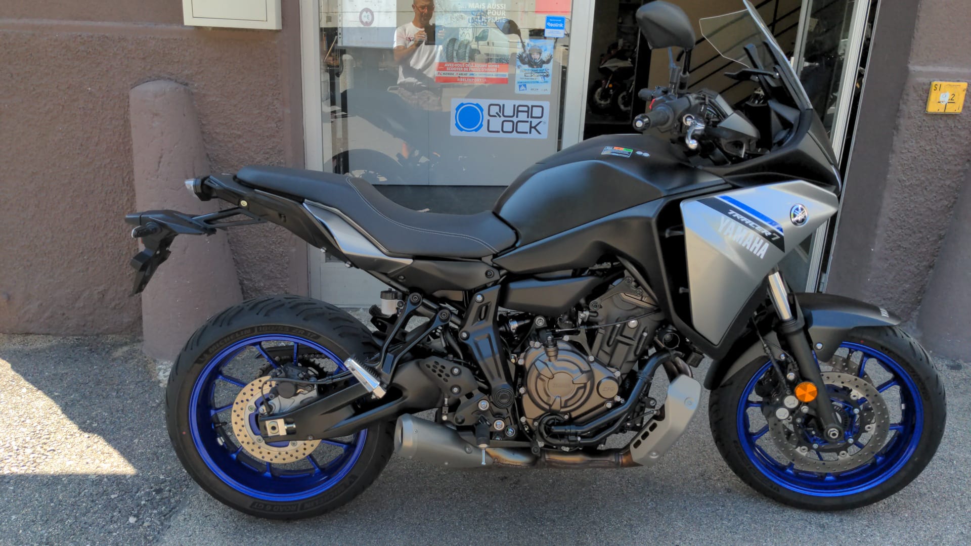 YAMAHA Tracer 7 (35kW)-showroom-element-2