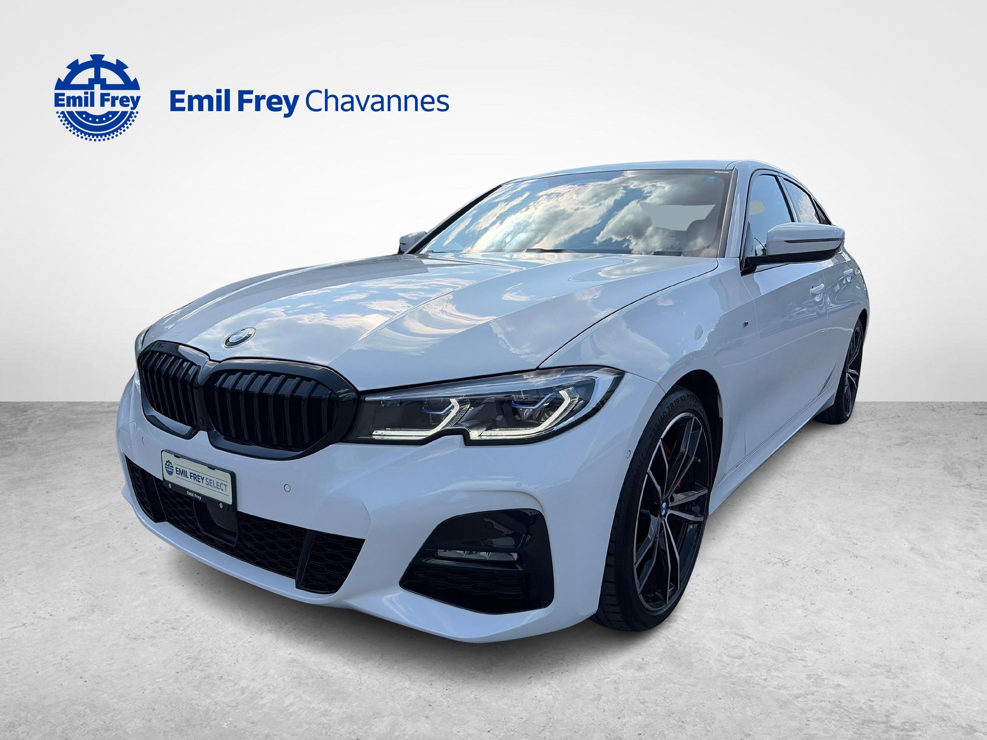 BMW 330i xDrive SAG M Sport-image-1