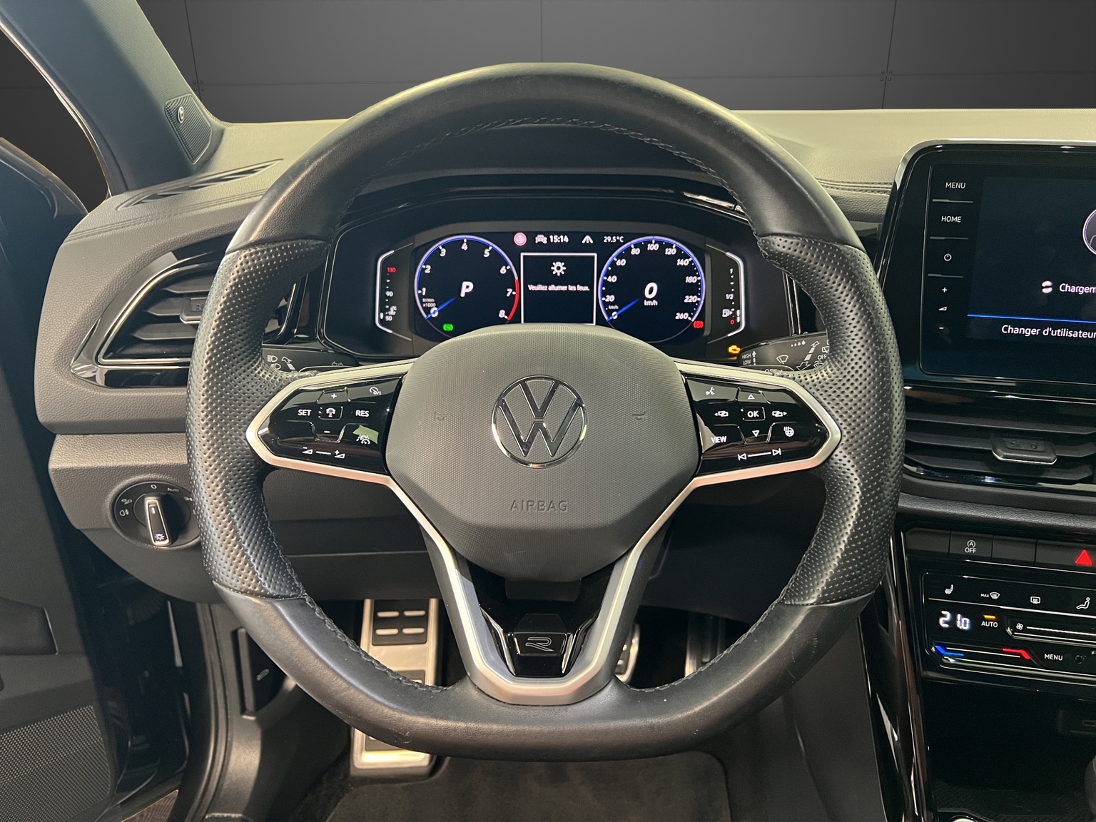 VW T-Roc 2.0 TSI R-Line DSG 4Motion-image-6