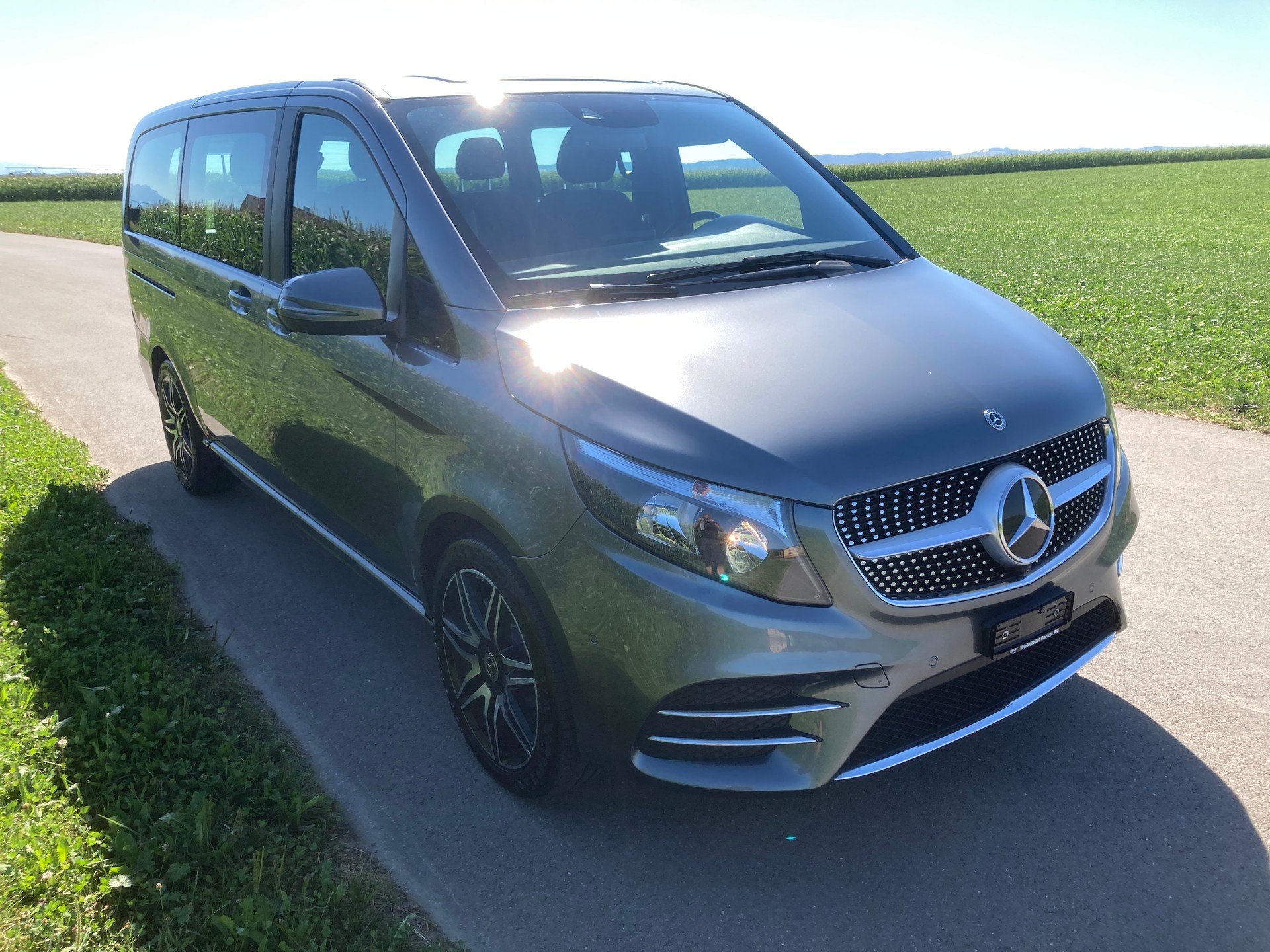 MERCEDES-BENZ V 300 d lang 4Matic 9G-Tronic-image-1