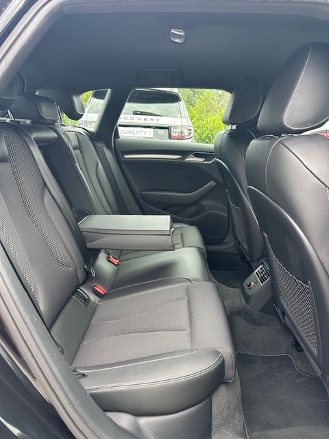 AUDI A3 Sportback **S-Line** 1.4 TFSI Ambition S-tronic-image-11