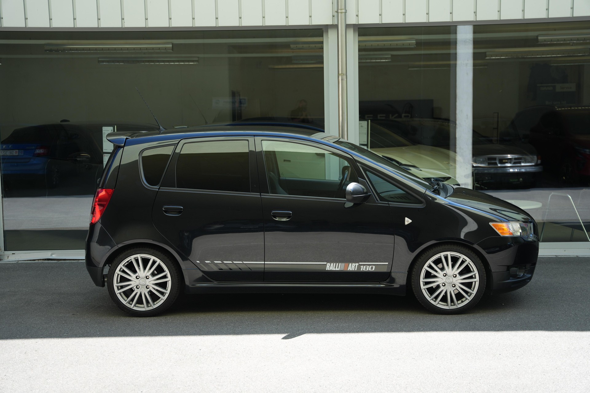 MITSUBISHI Colt 1.5 16V 150 Turbo Ralliart-image-2