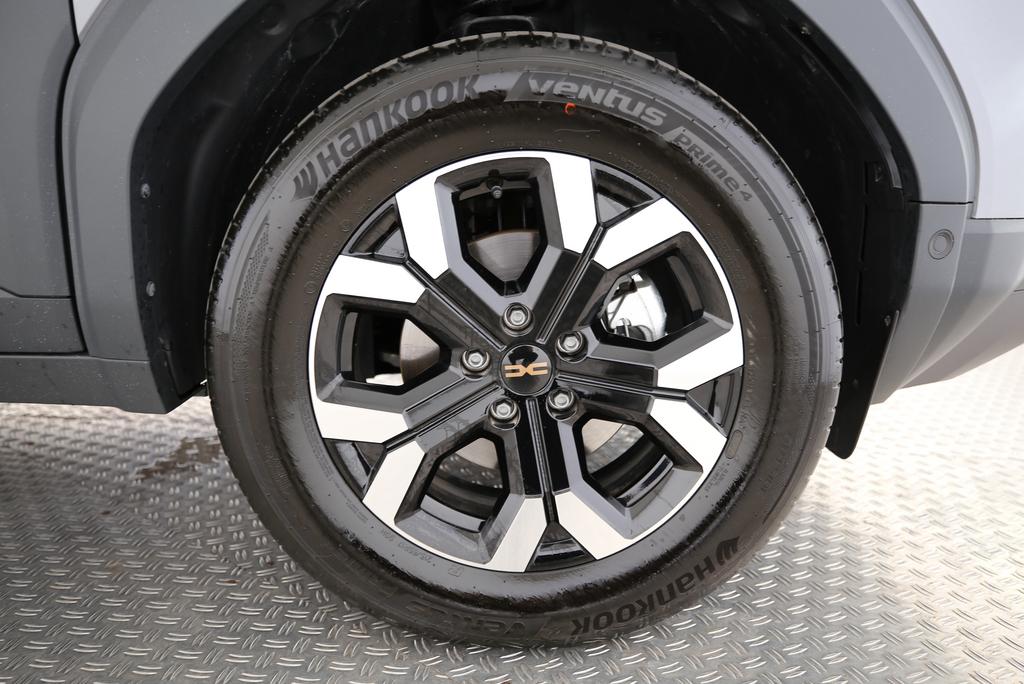 DACIA Duster 1.6 Hybrid Extreme-image-11