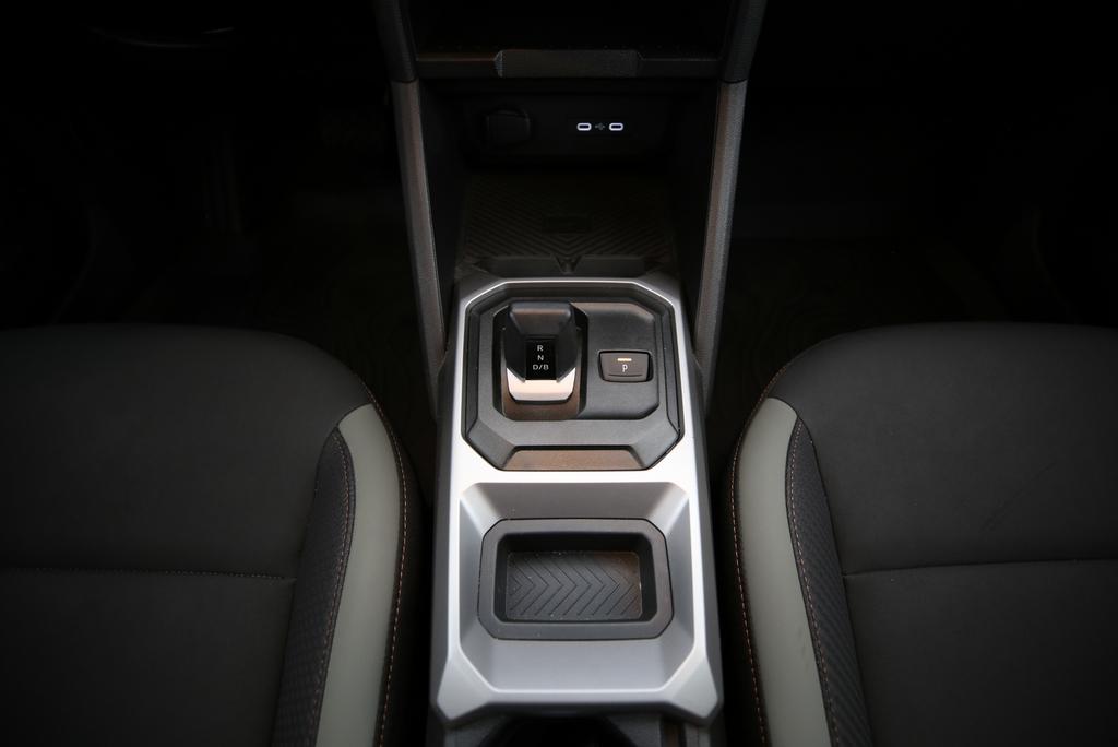 DACIA Duster 1.6 Hybrid Extreme-image-7