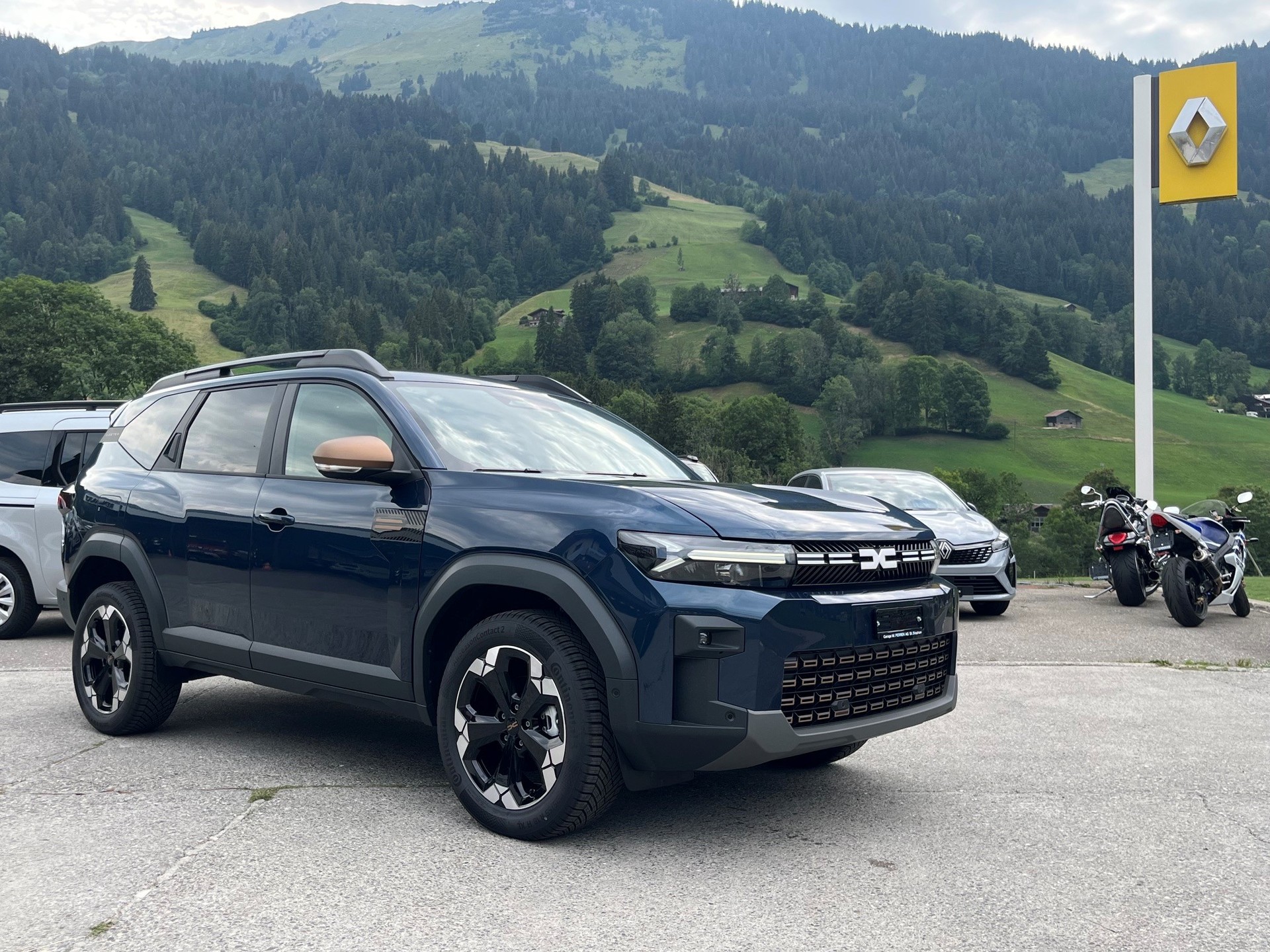 DACIA Bigster TCe Hybrid 150 48V Extreme 4x4-image-0