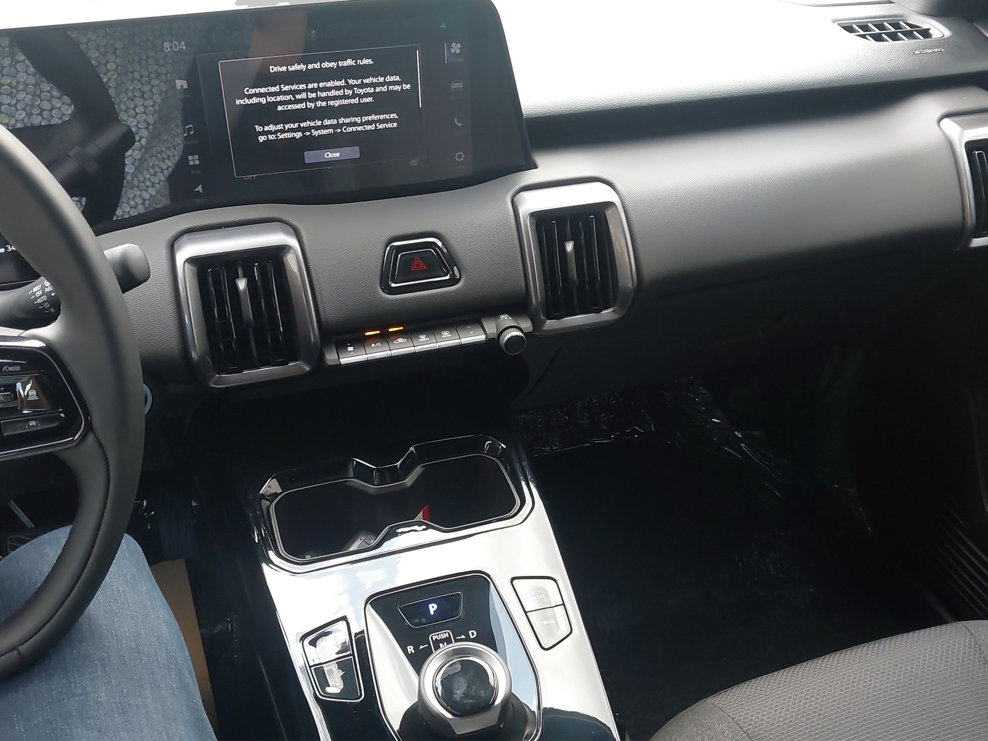 TOYOTA Urban Cruiser Trend AWD-image-11