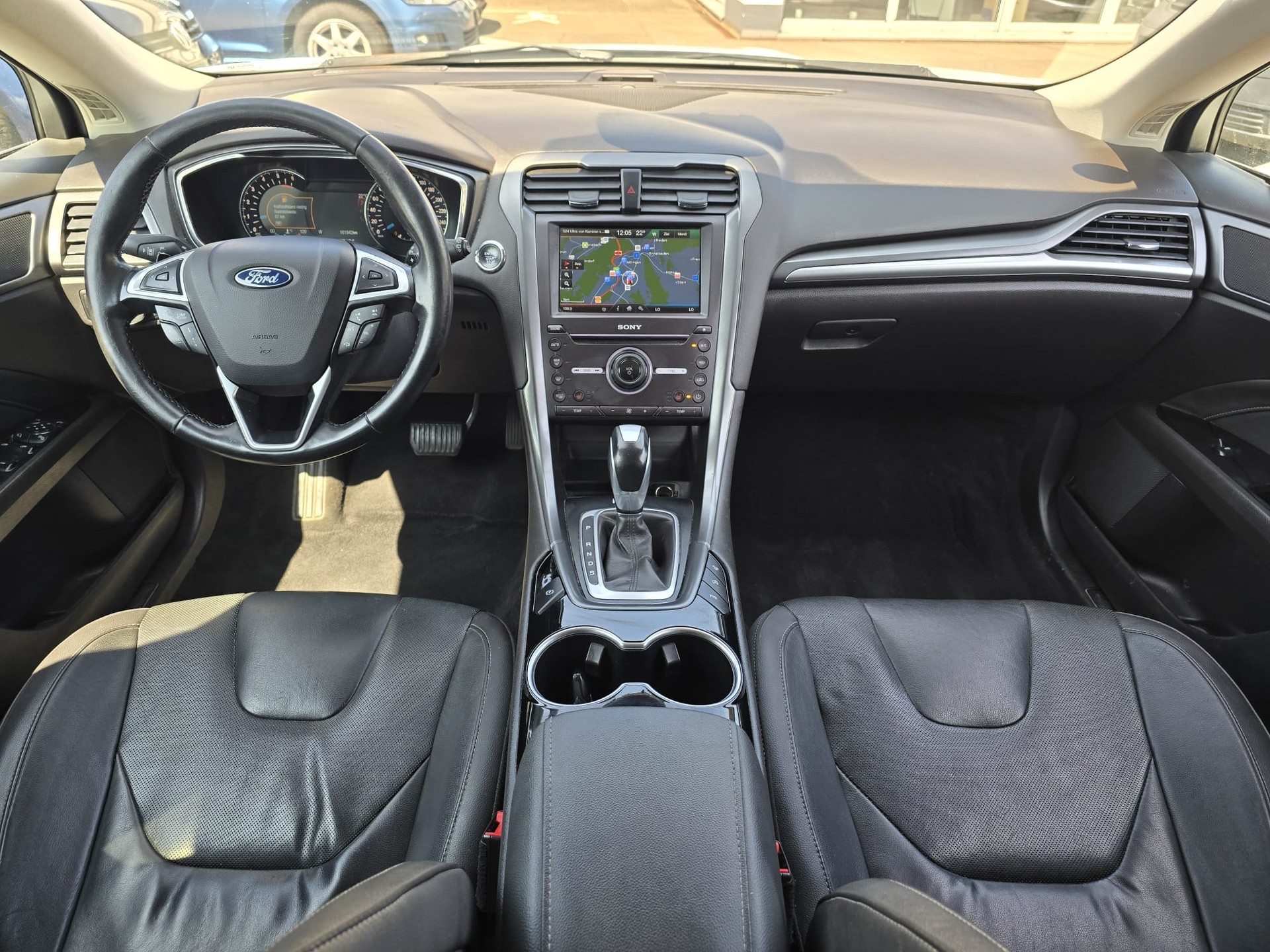 FORD Mondeo 2.0 TDCi Titanium AWD PowerShift-image-7