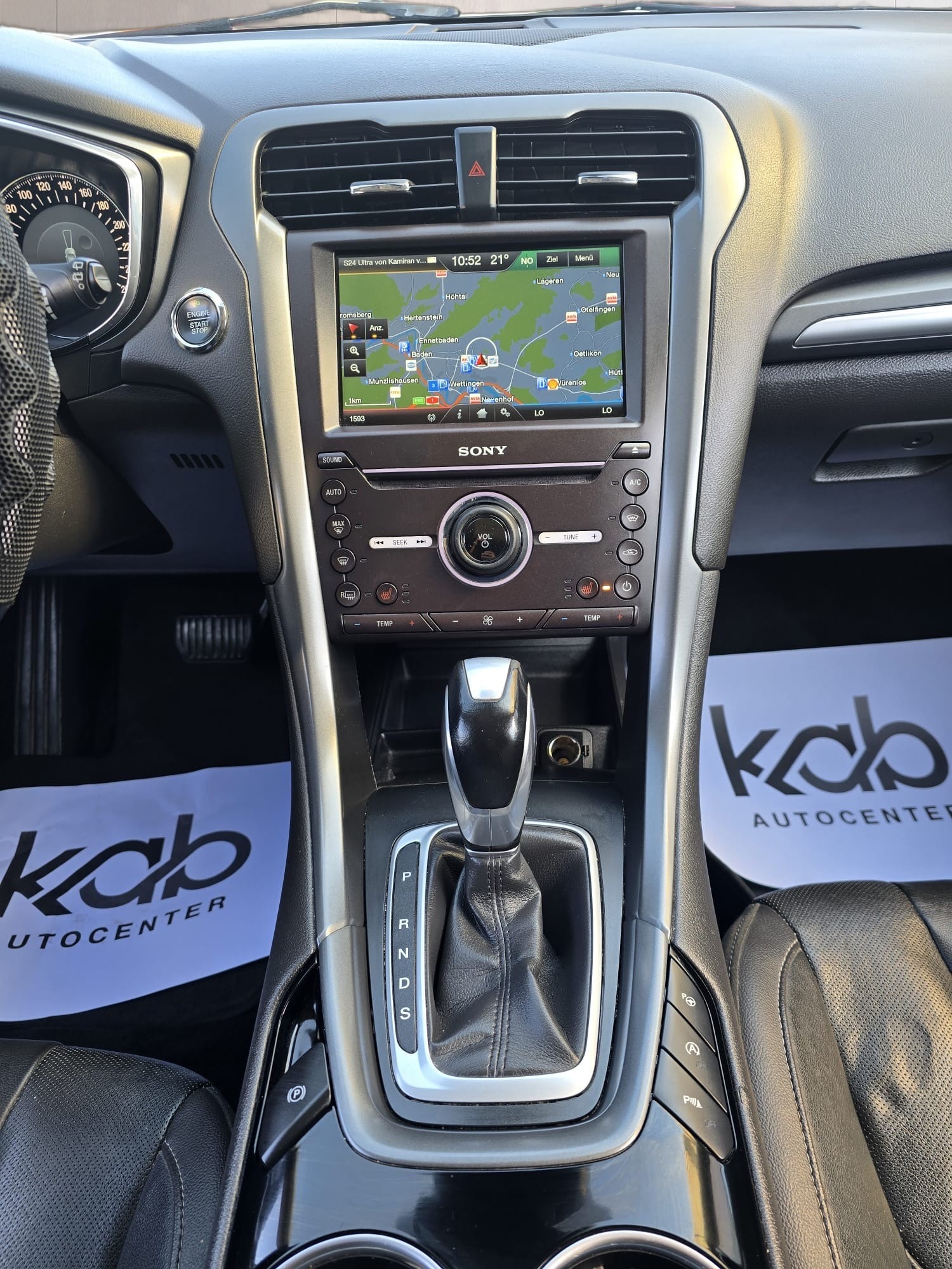 FORD Mondeo 2.0 TDCi Titanium AWD PowerShift-image-10