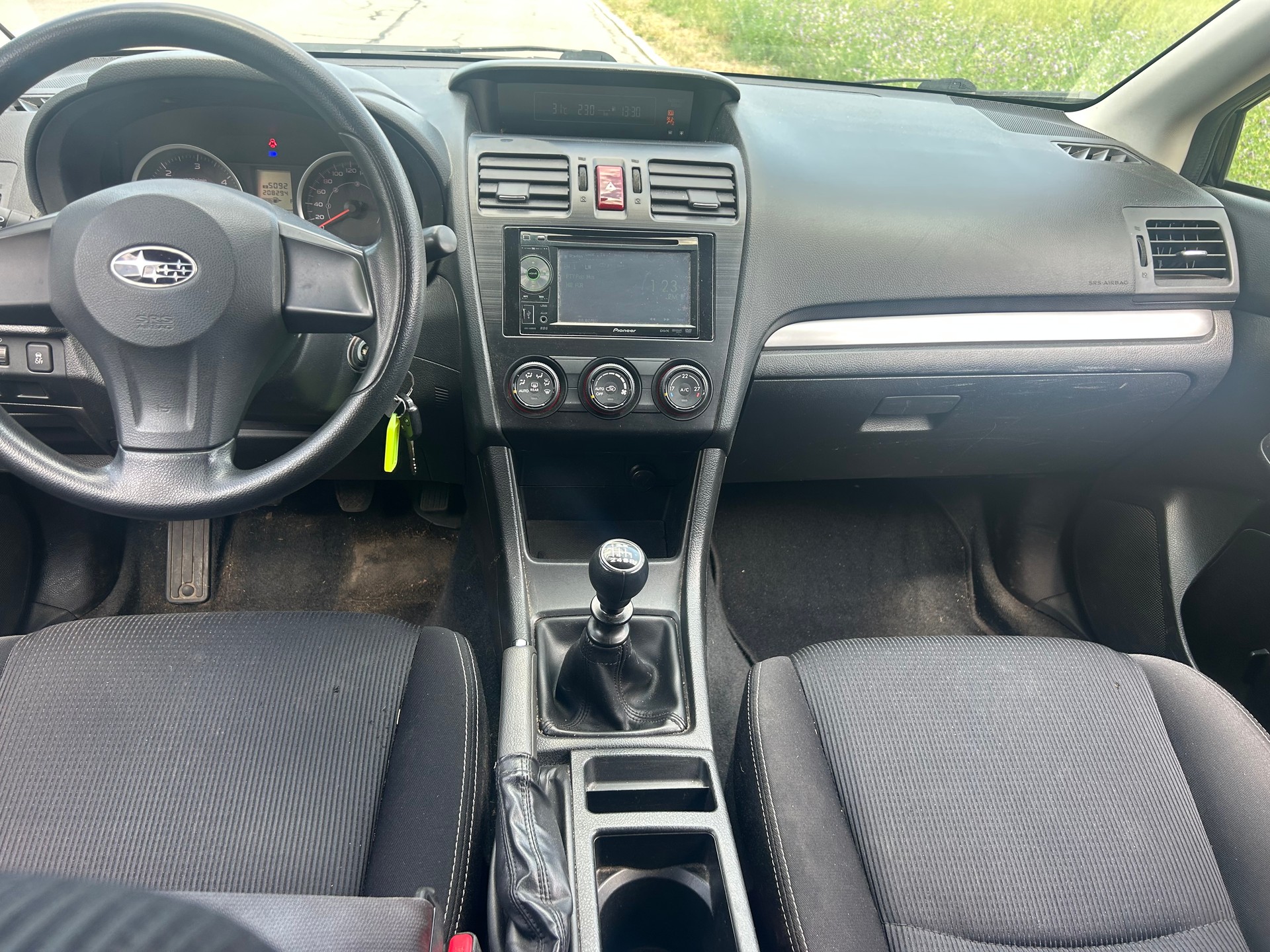 SUBARU XV 2.0D Swiss One AWD-image-4
