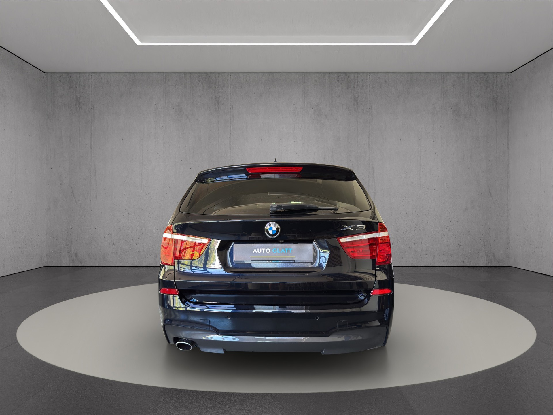 BMW X3 xDrive 20d M Sport Steptronic "Standheiz.-AHK-Pano-Head-Up-20"Alu"-image-5