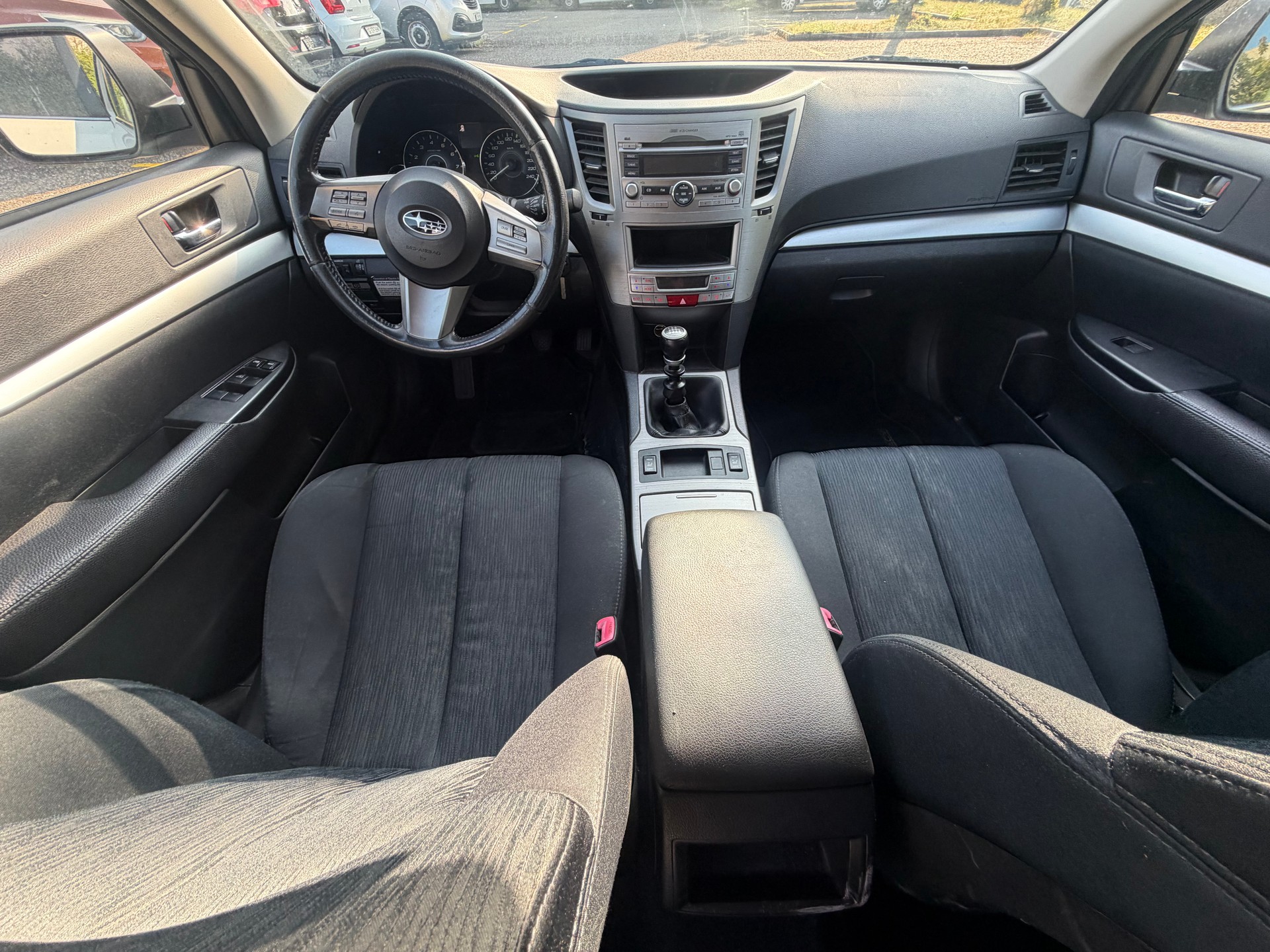SUBARU Legacy 2.0i Swiss AWD-image-10