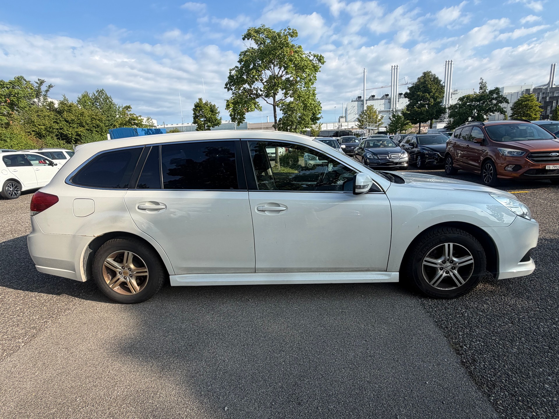 SUBARU Legacy 2.0i Swiss AWD-image-3