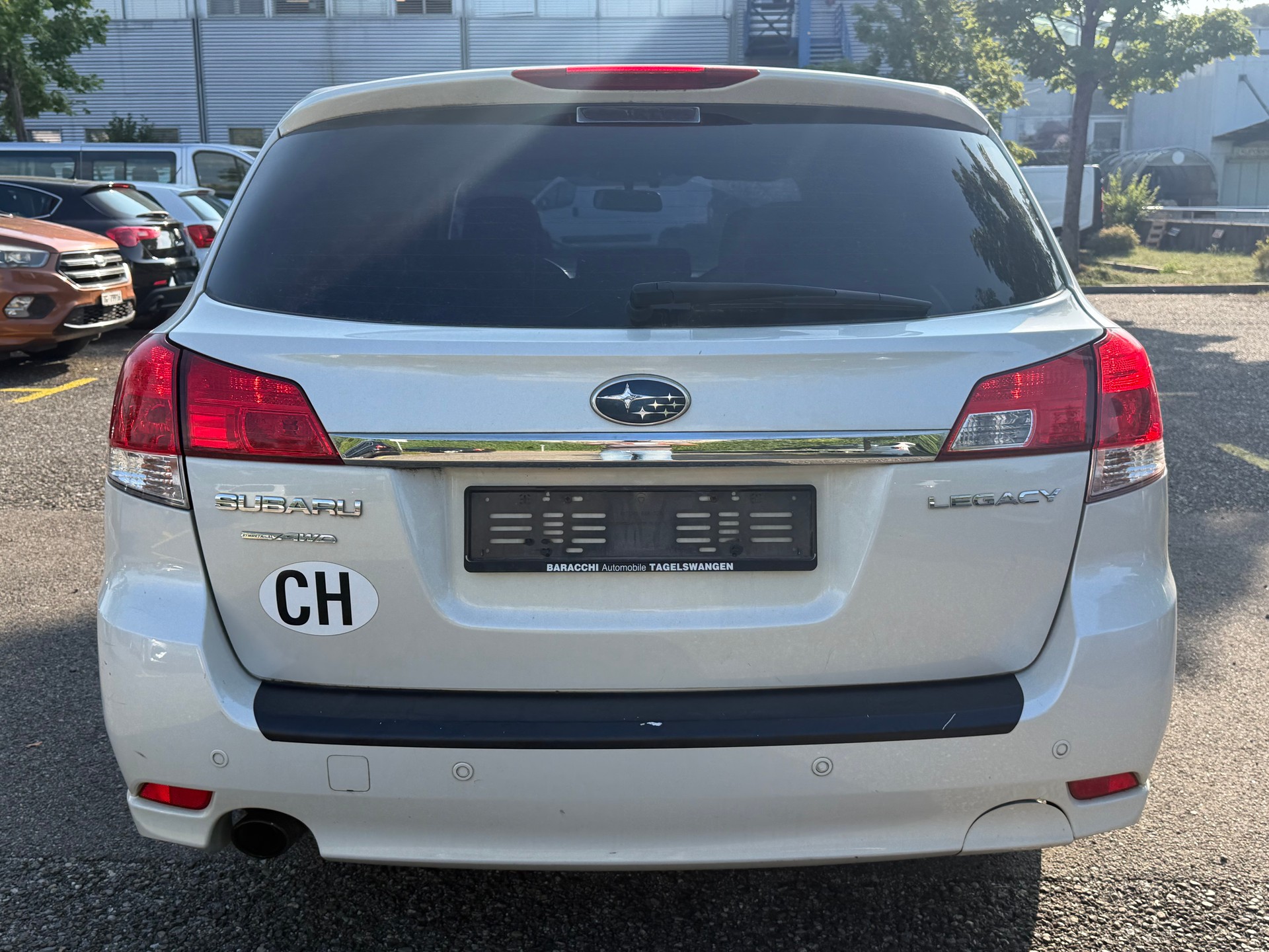 SUBARU Legacy 2.0i Swiss AWD-image-5
