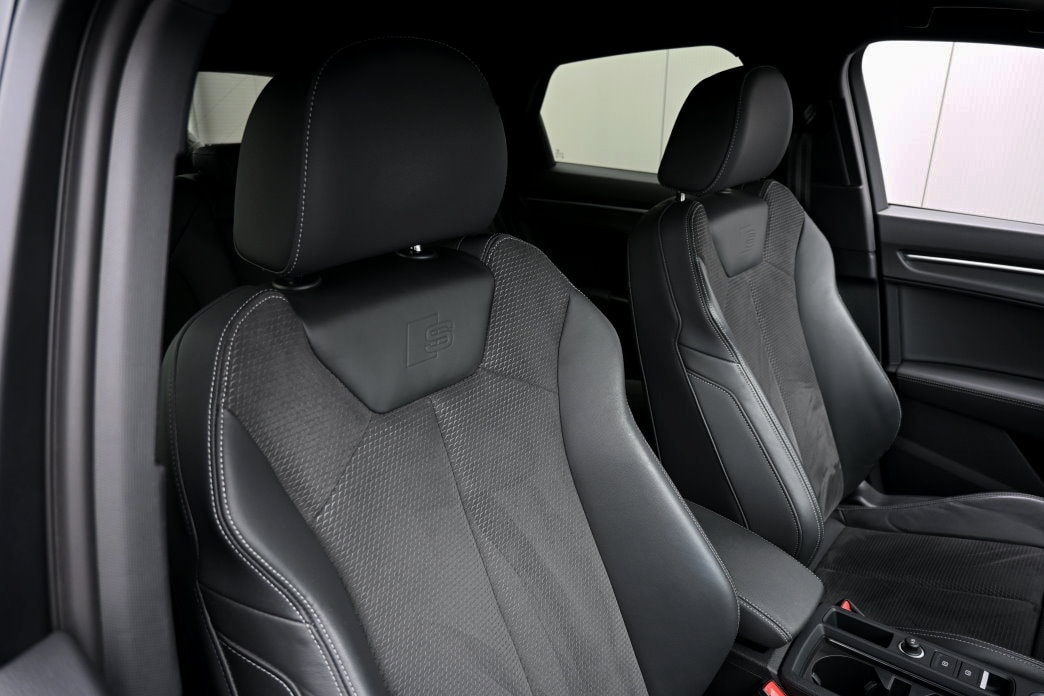 AUDI Q3 Sportback 45 TFSI e S line Attraction S-tronic-image-5