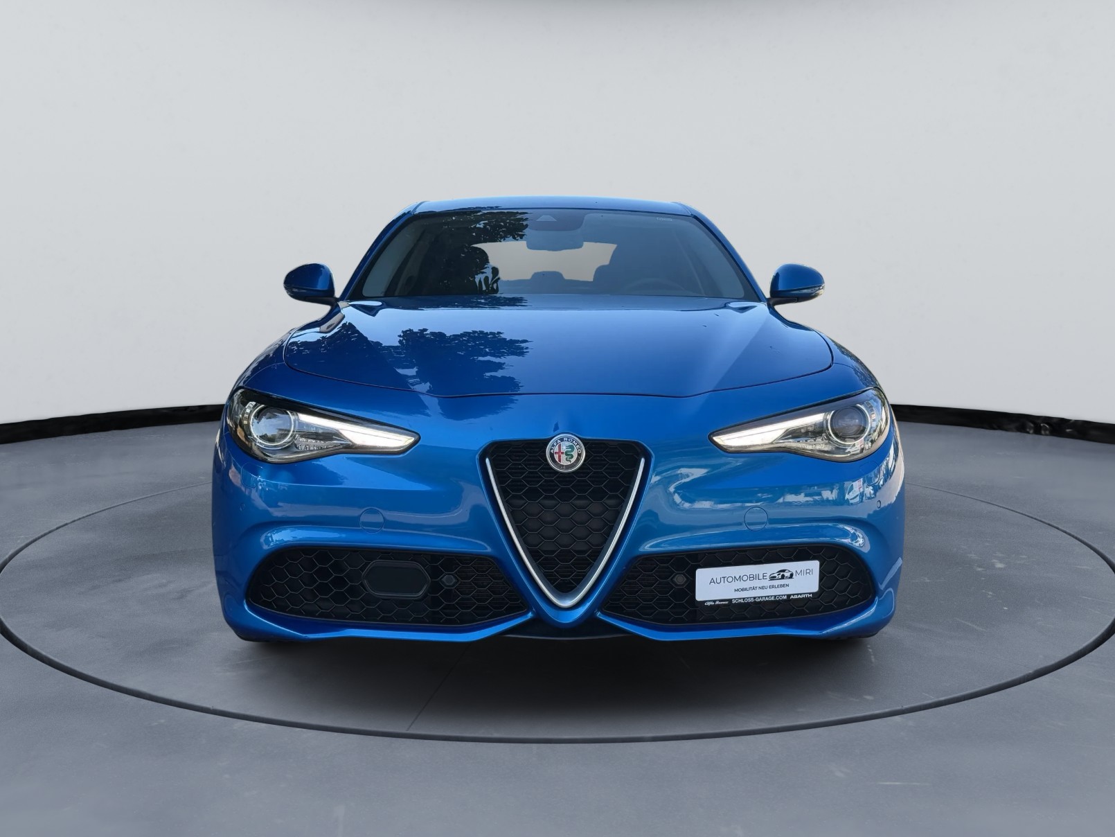 ALFA ROMEO Giulia 2.0 Veloce Q4 Automatic-image-1