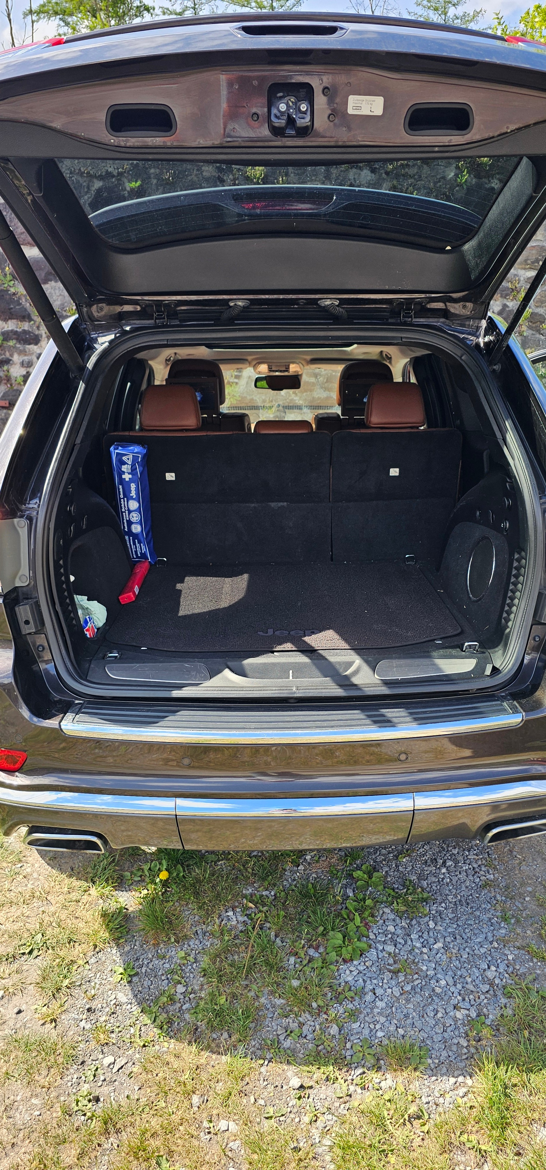 JEEP Summit-image-1