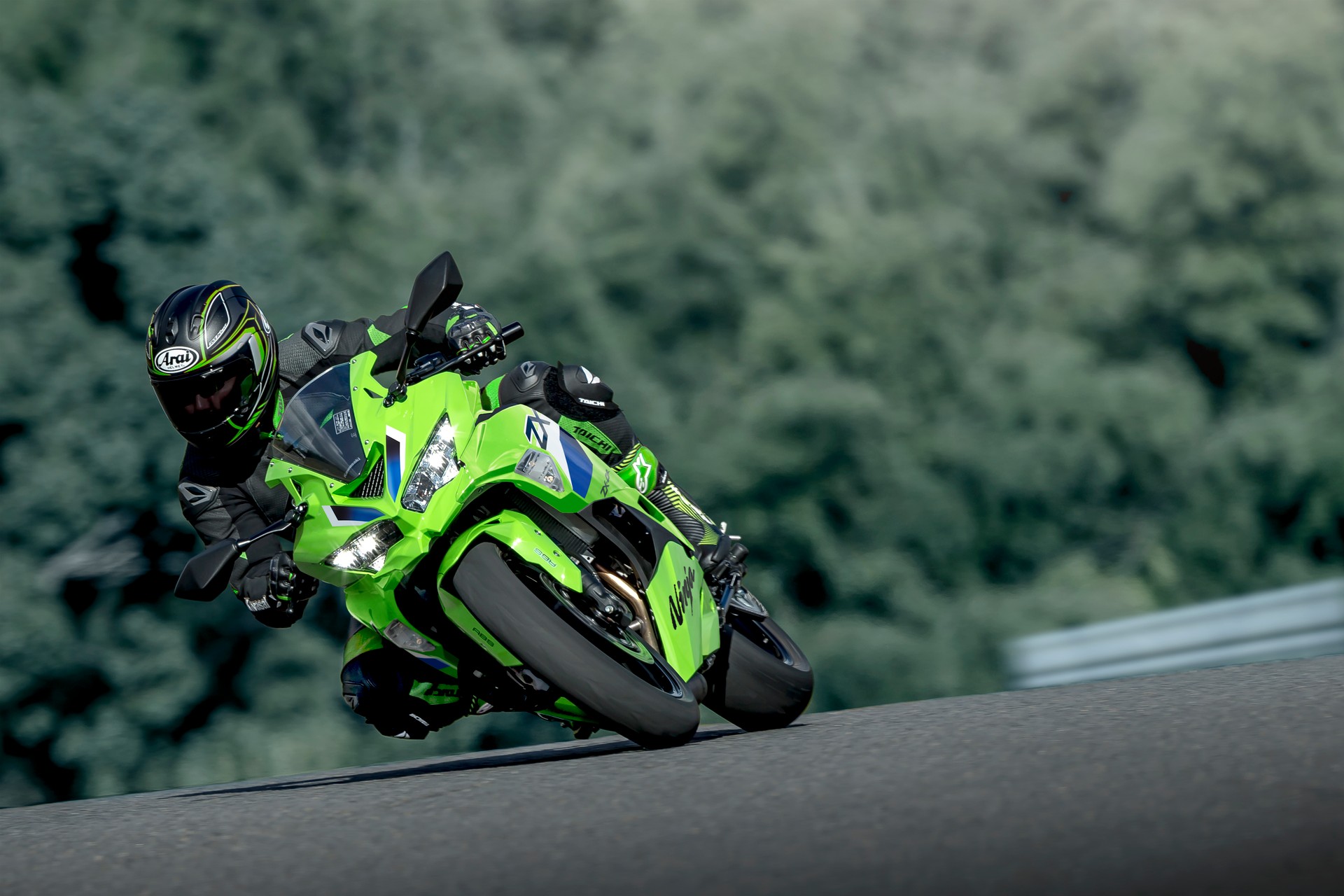 KAWASAKI Ninja ZX-4RR (35kW)-image-3