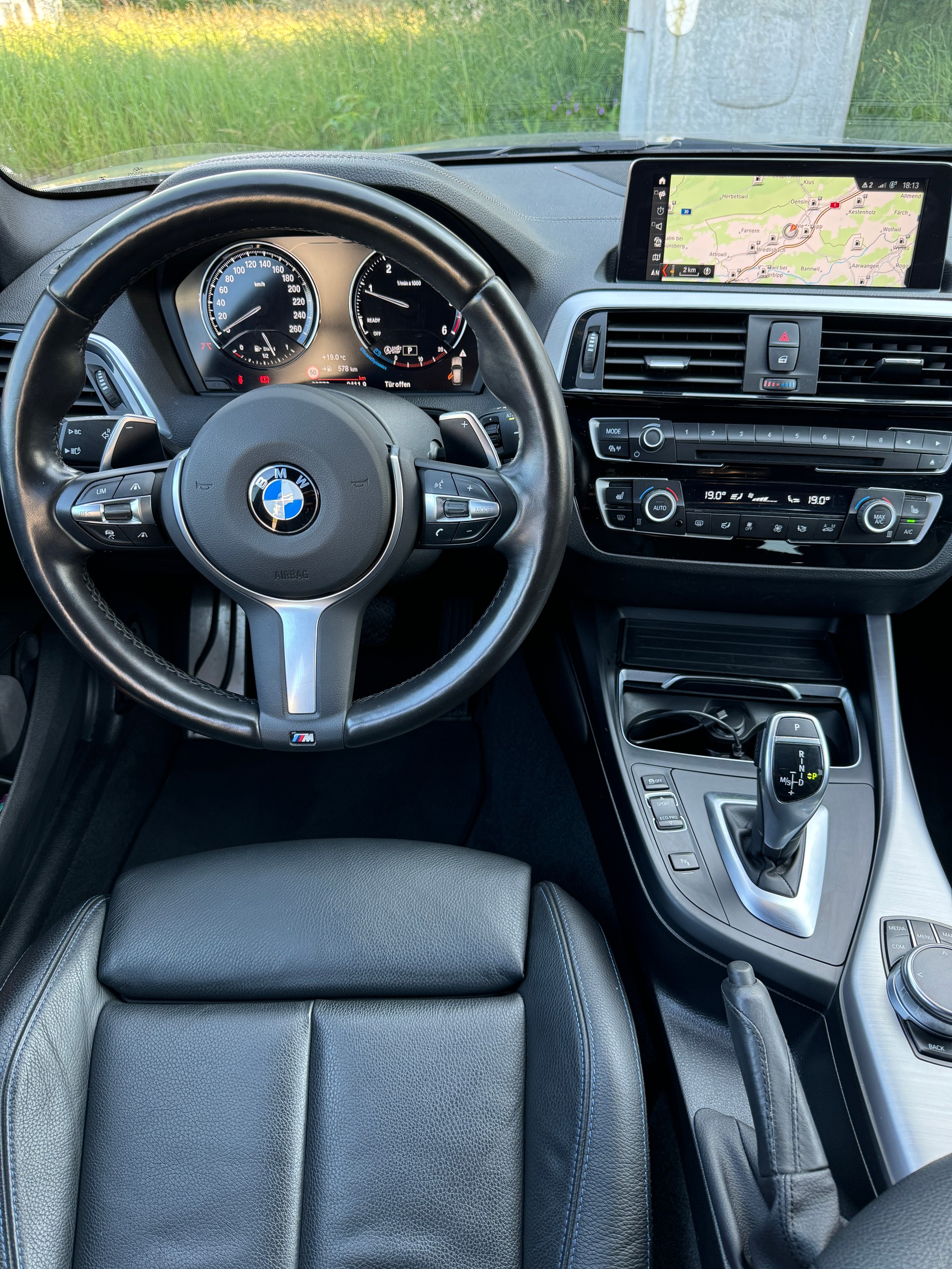 BMW 120d xDrive SAG (FACELIFT)-image-1
