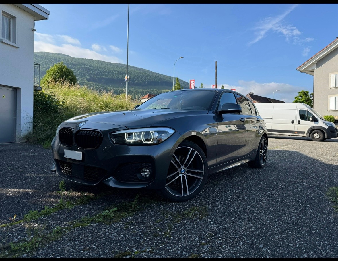 BMW 120d xDrive SAG (FACELIFT)-image-0