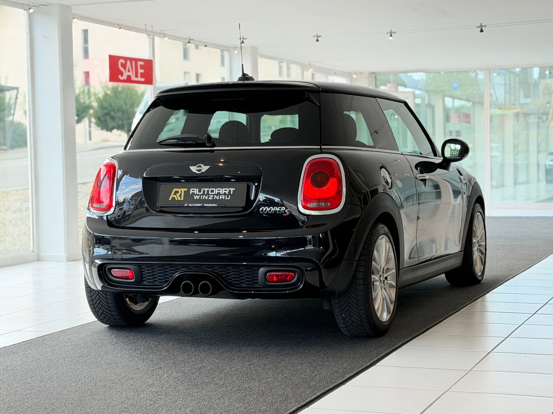 MINI Cooper S JCW Steptronic **Frisch ab MFK & Service**-image-6