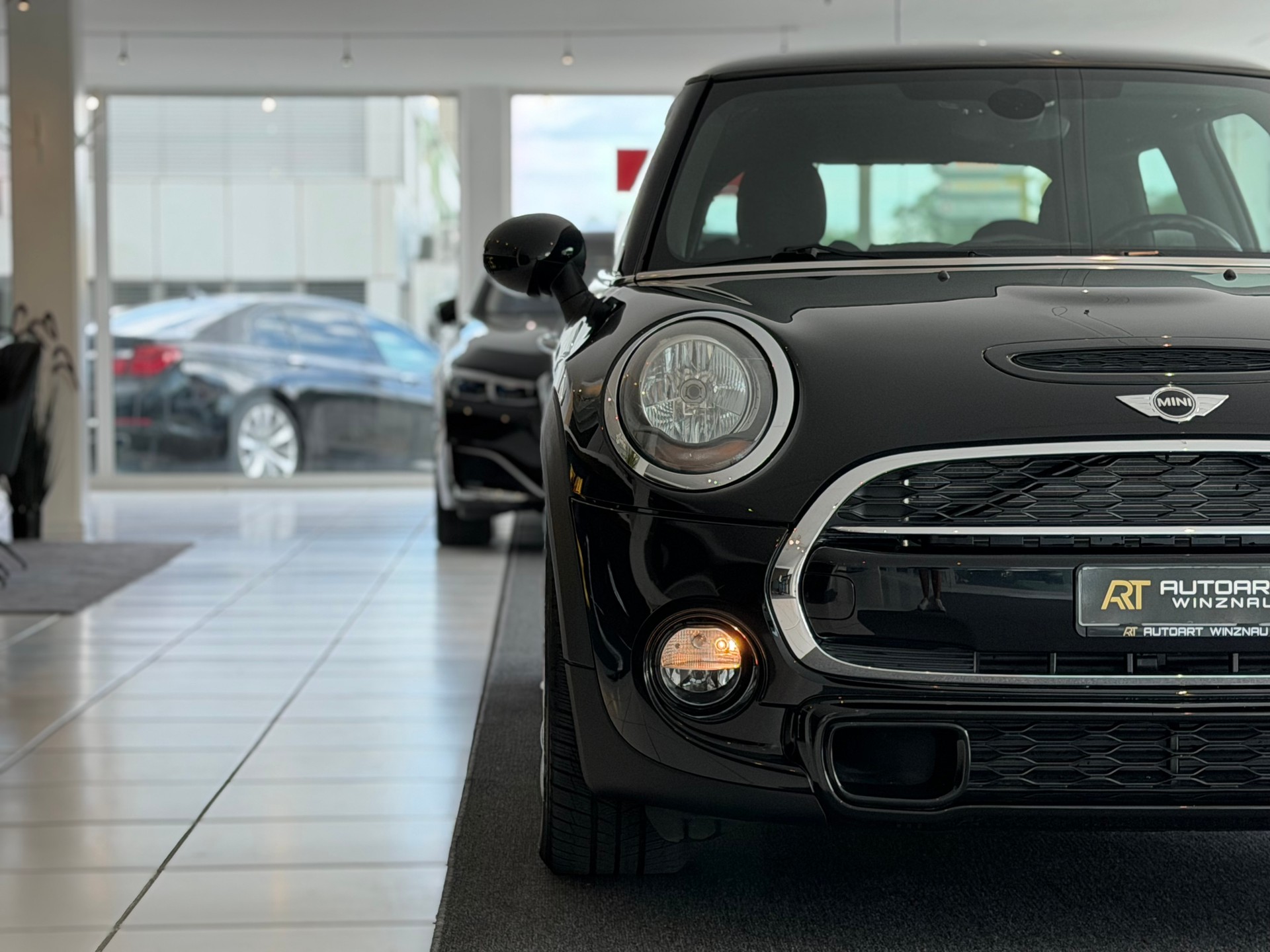 MINI Cooper S JCW Steptronic **Frisch ab MFK & Service**-image-24